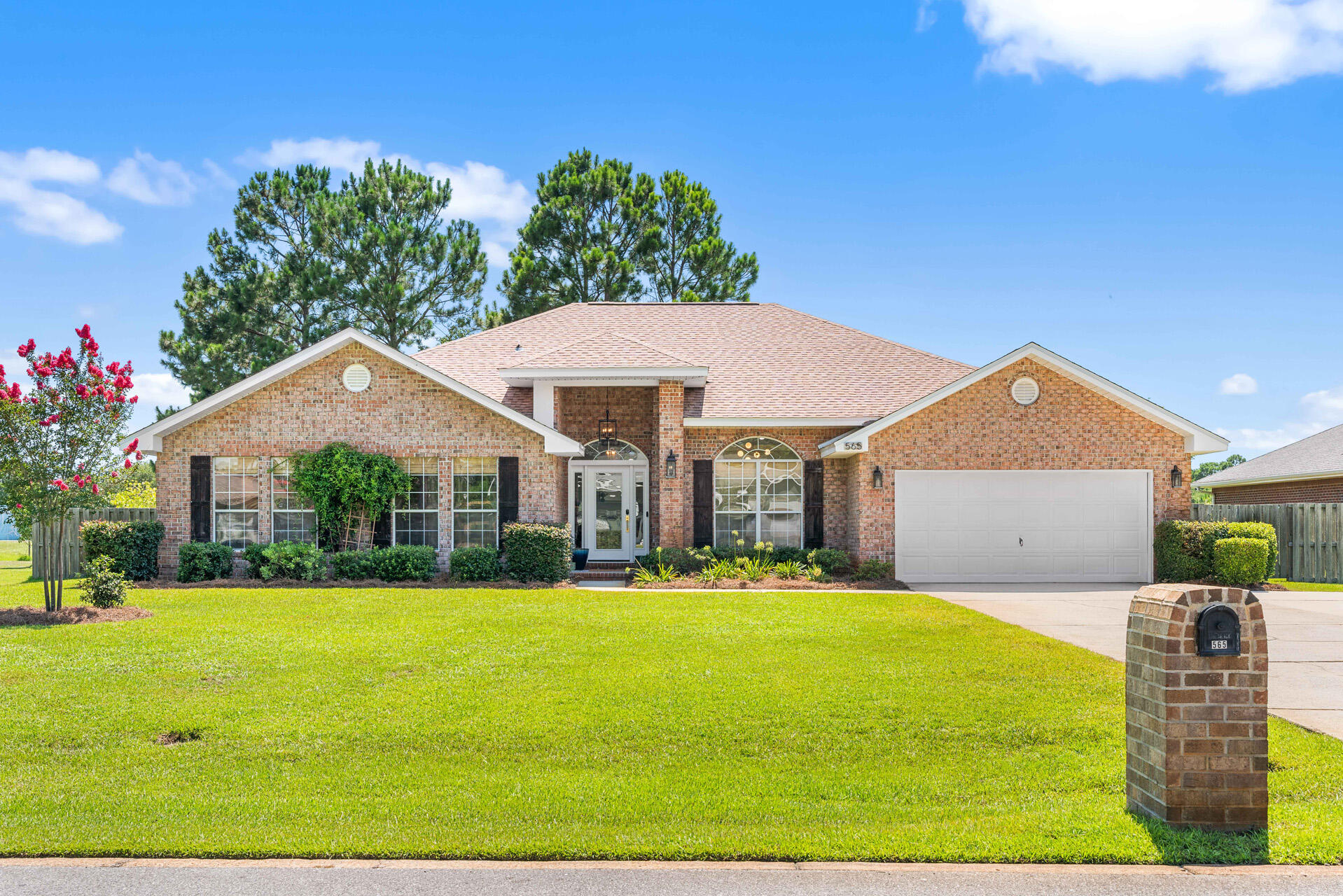 565 E Shipwreck Road