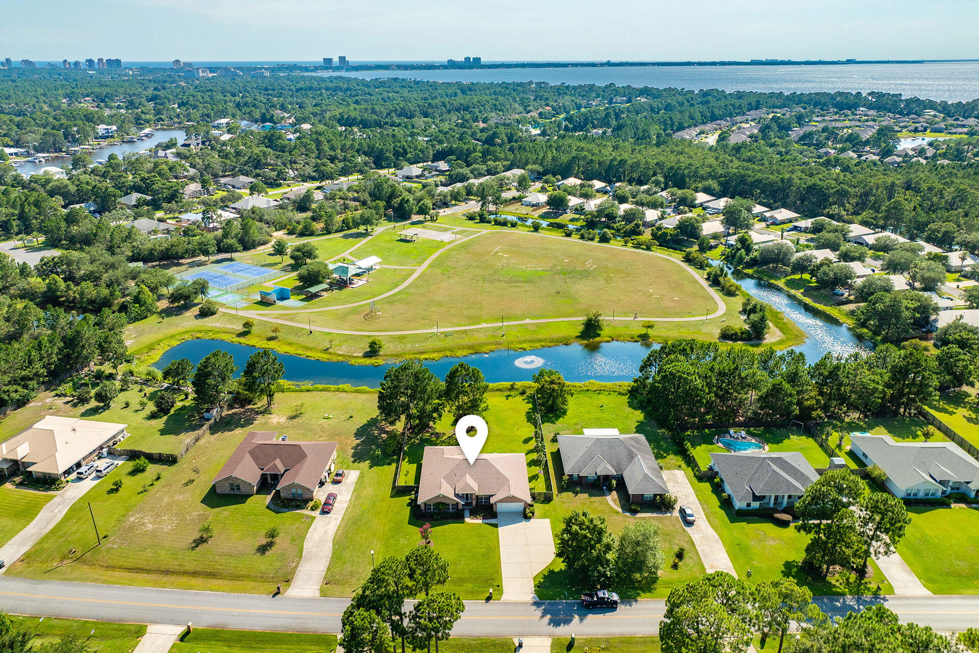 565 E Shipwreck Road