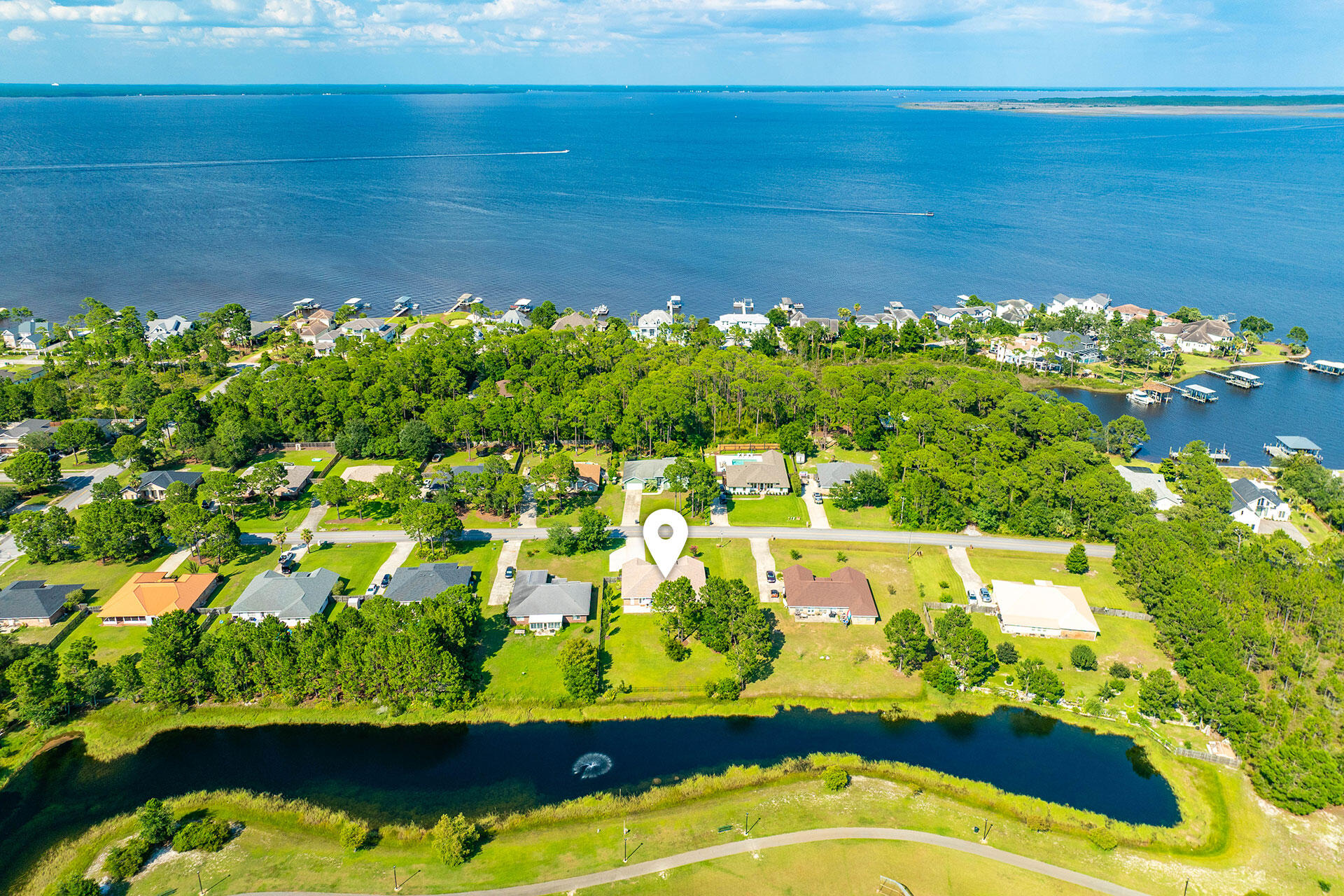 565 E Shipwreck Road