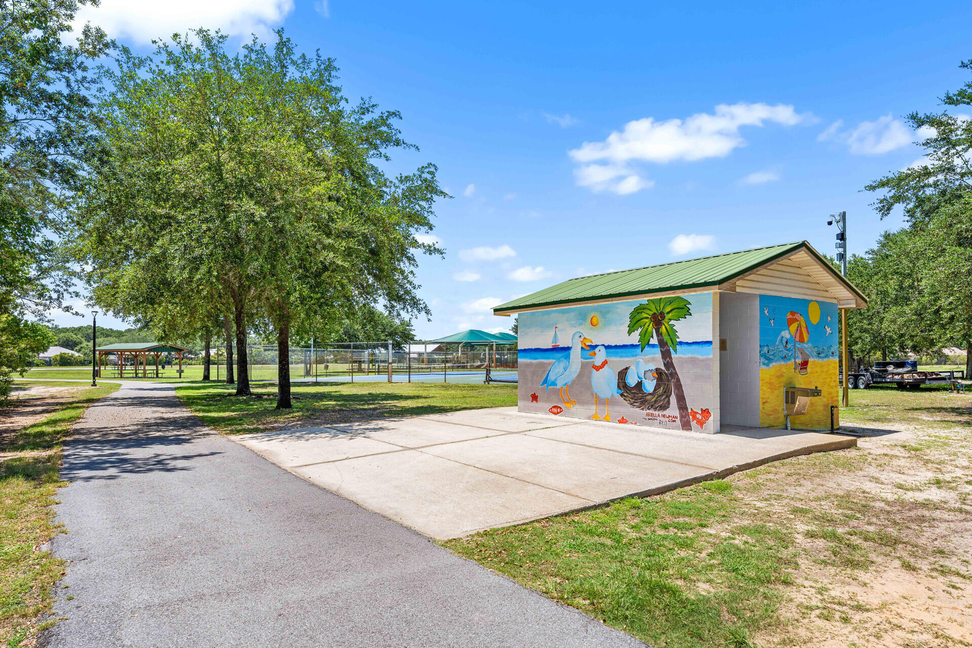 565 E Shipwreck Road