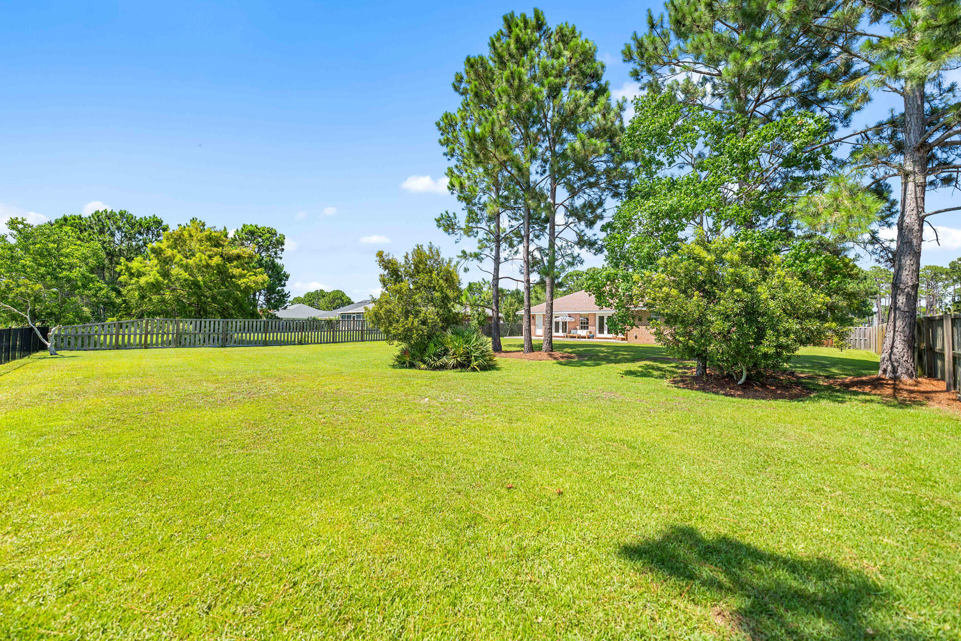 565 E Shipwreck Road