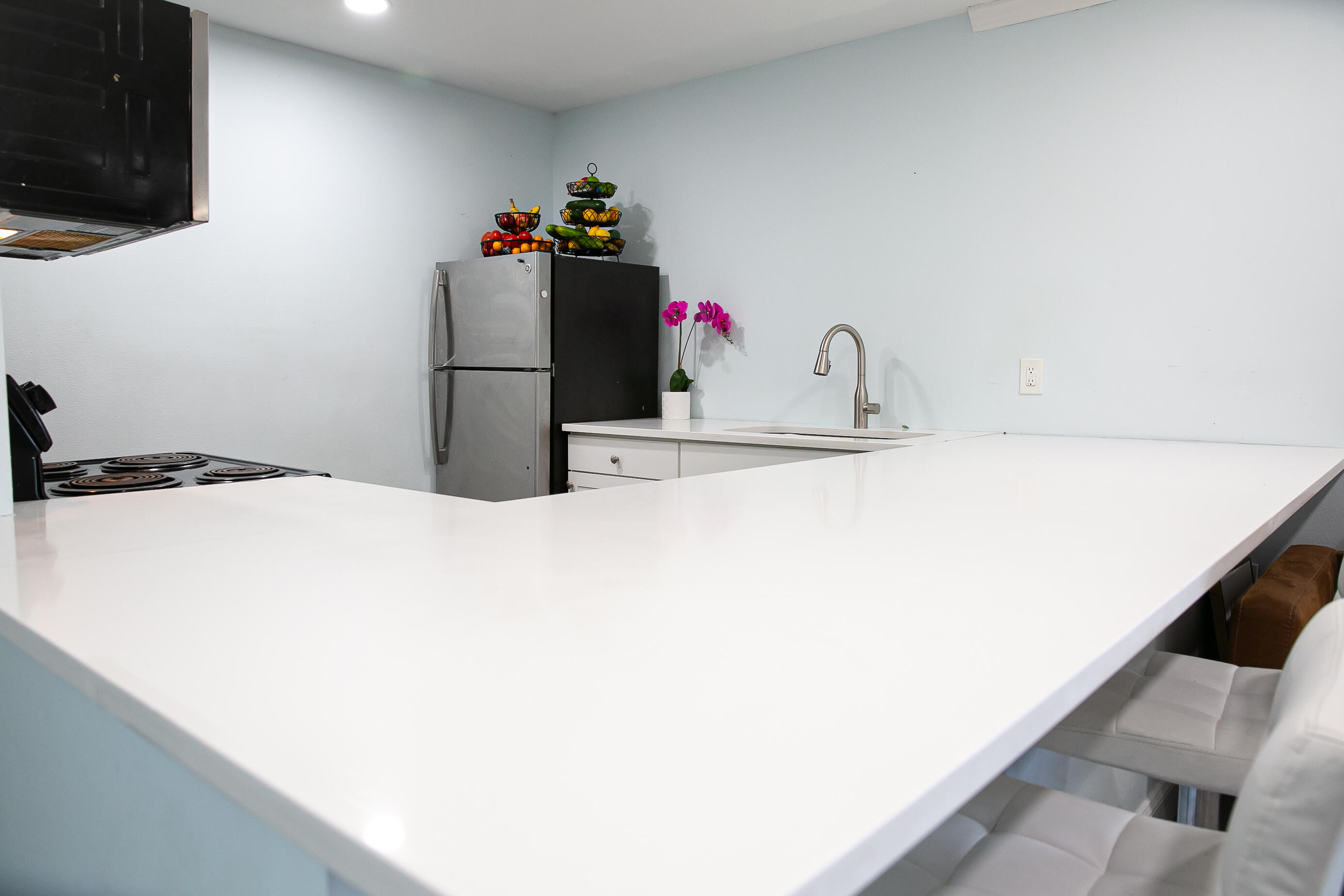 401 NW Marshall Court 7