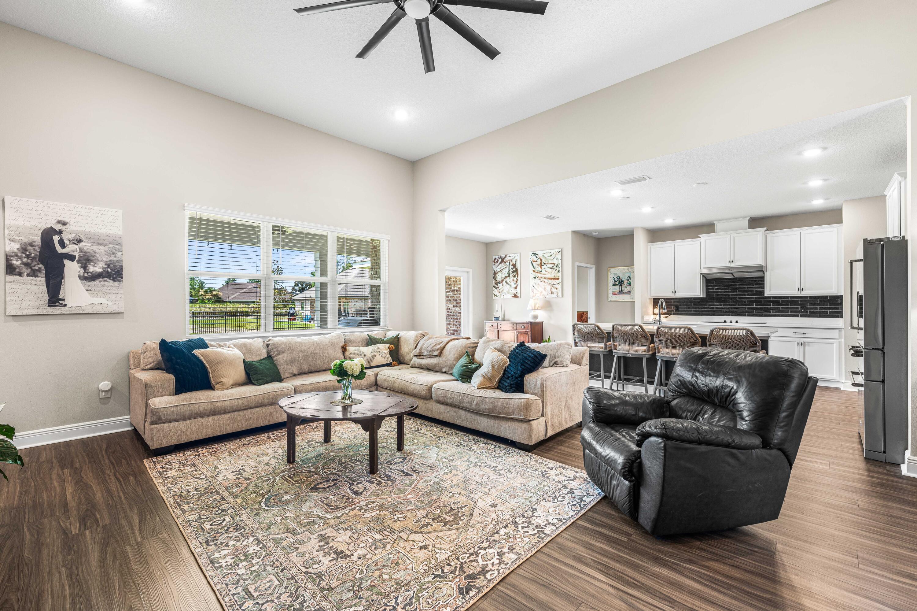 909 Brushed Dunes Circle