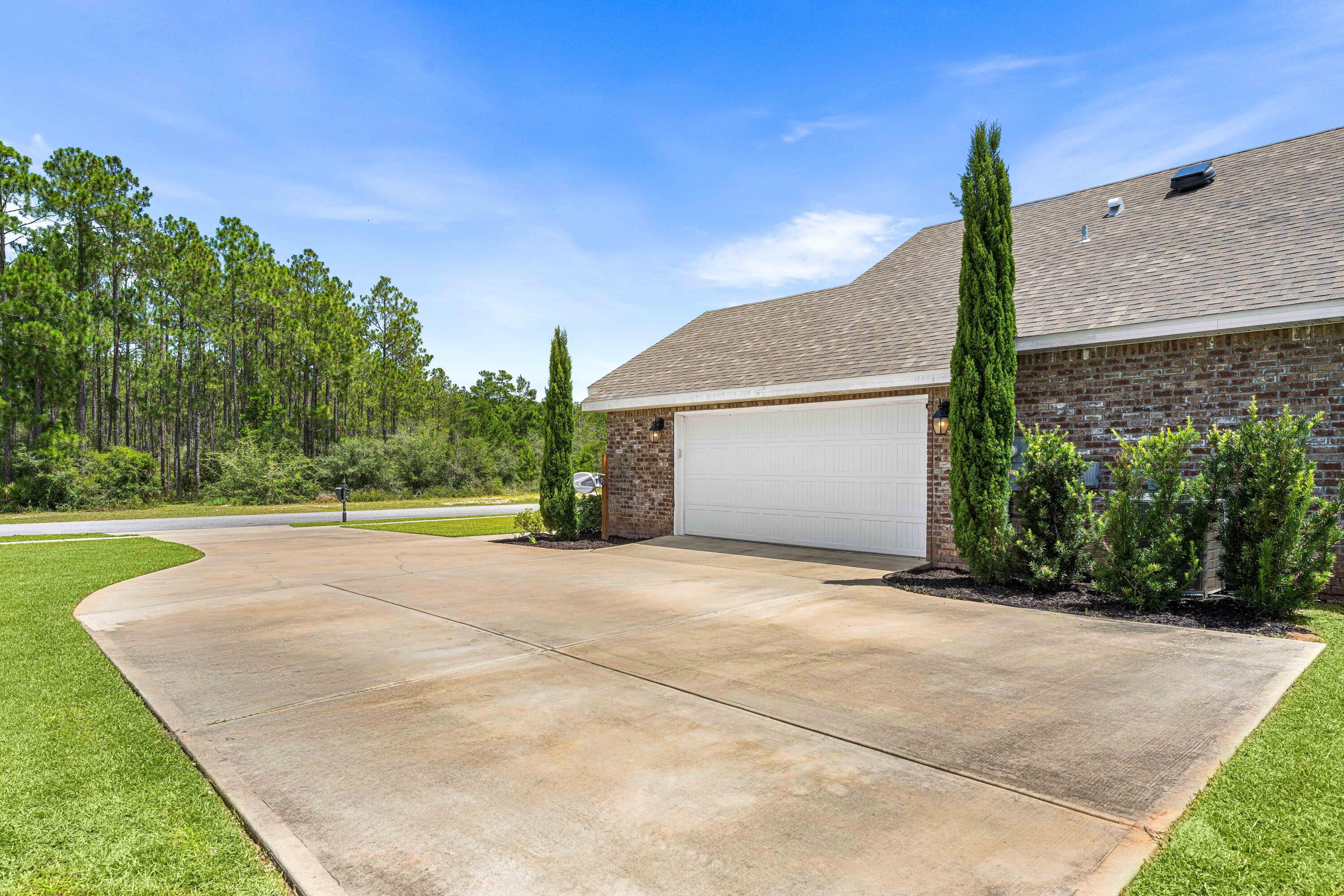 909 Brushed Dunes Circle