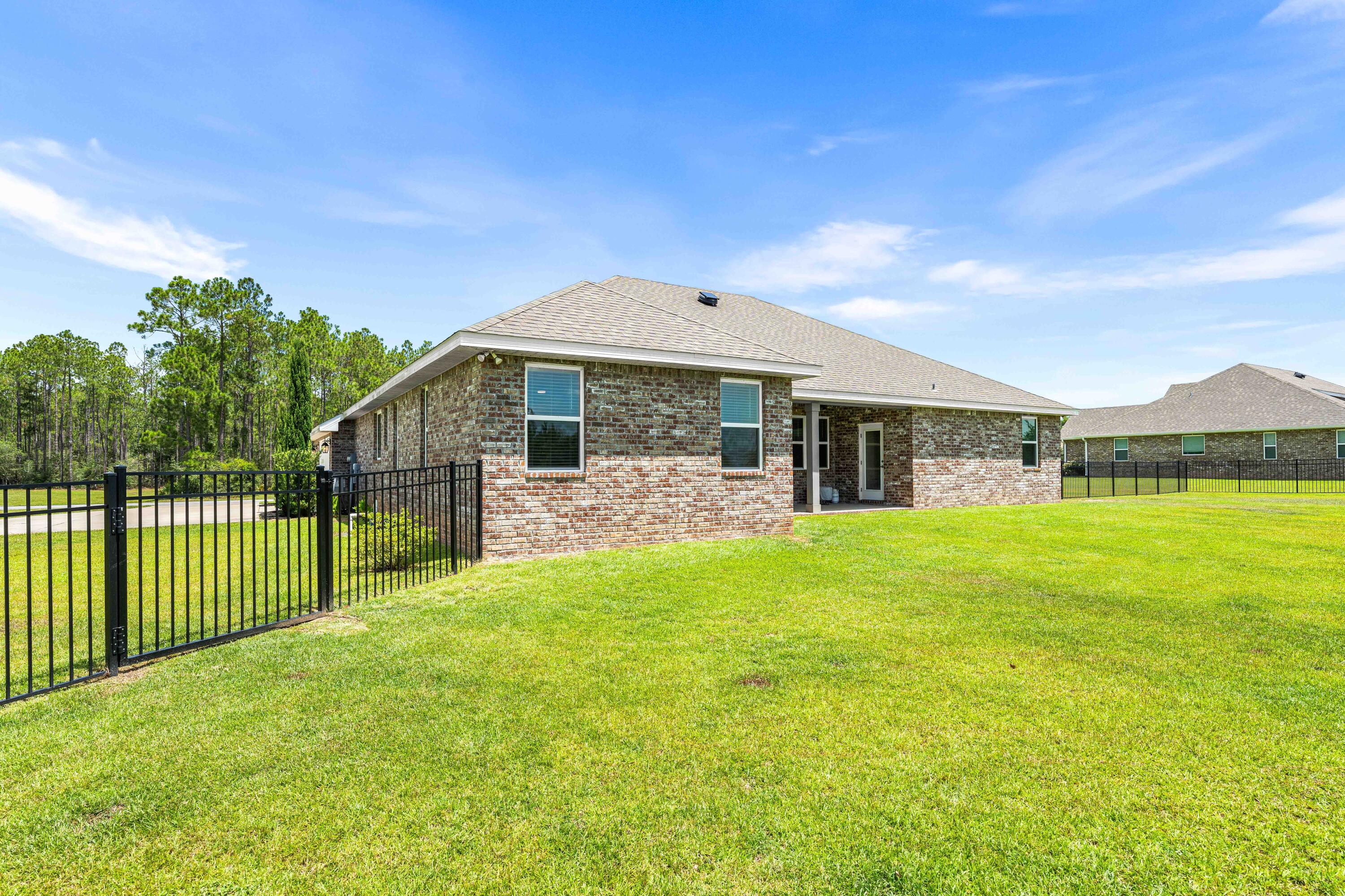 909 Brushed Dunes Circle