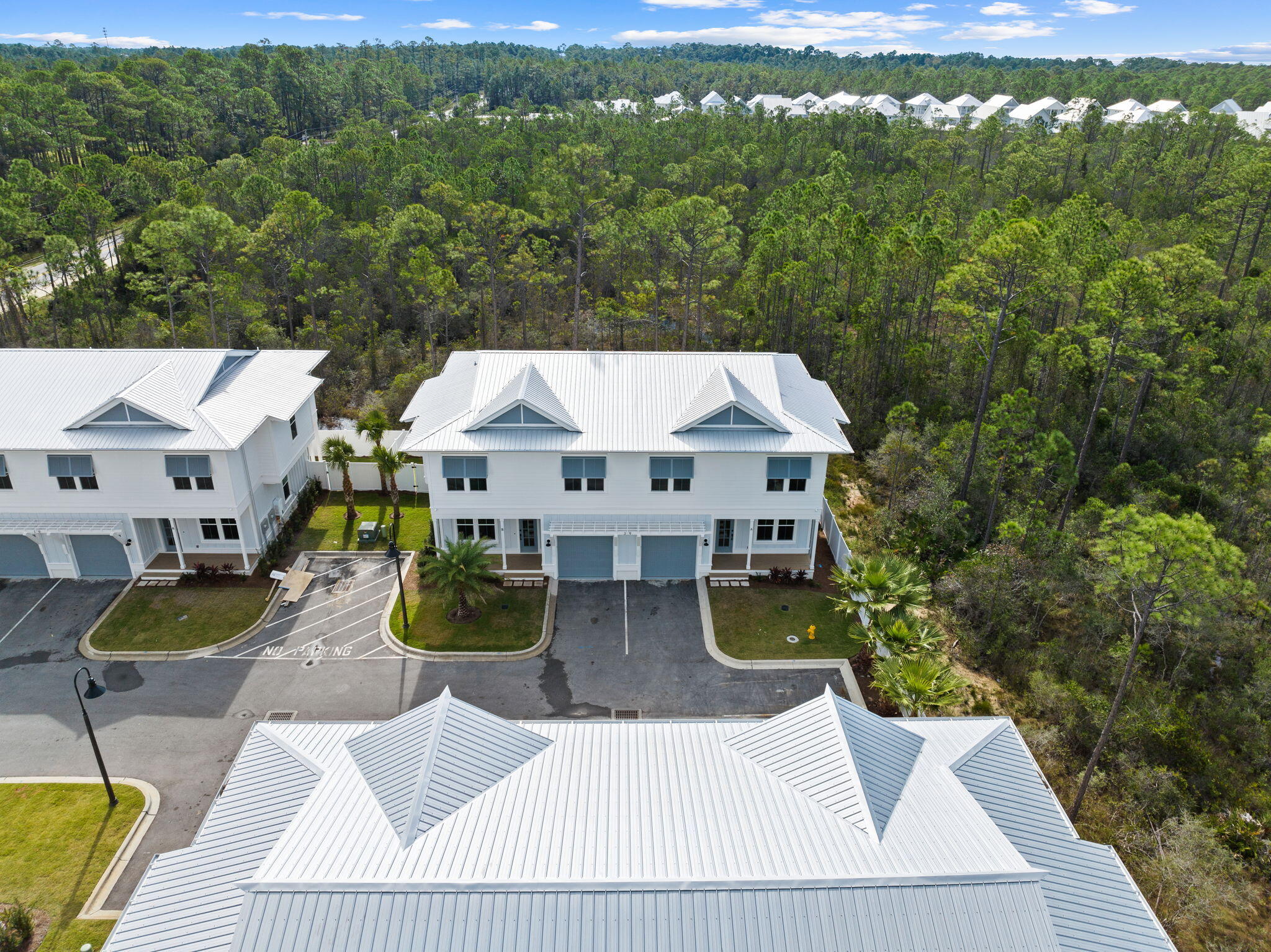 520 S County Hwy 393