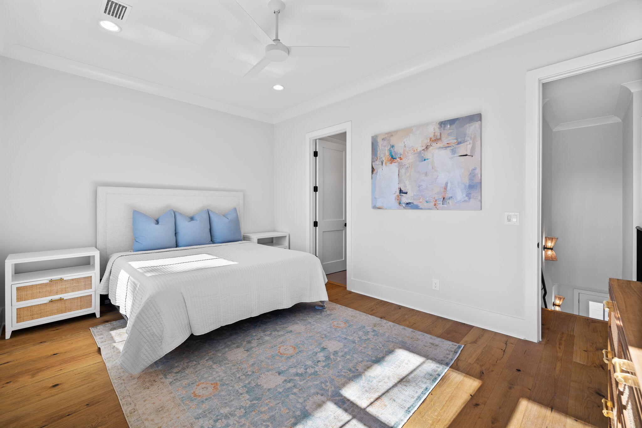 520 S County Hwy 393