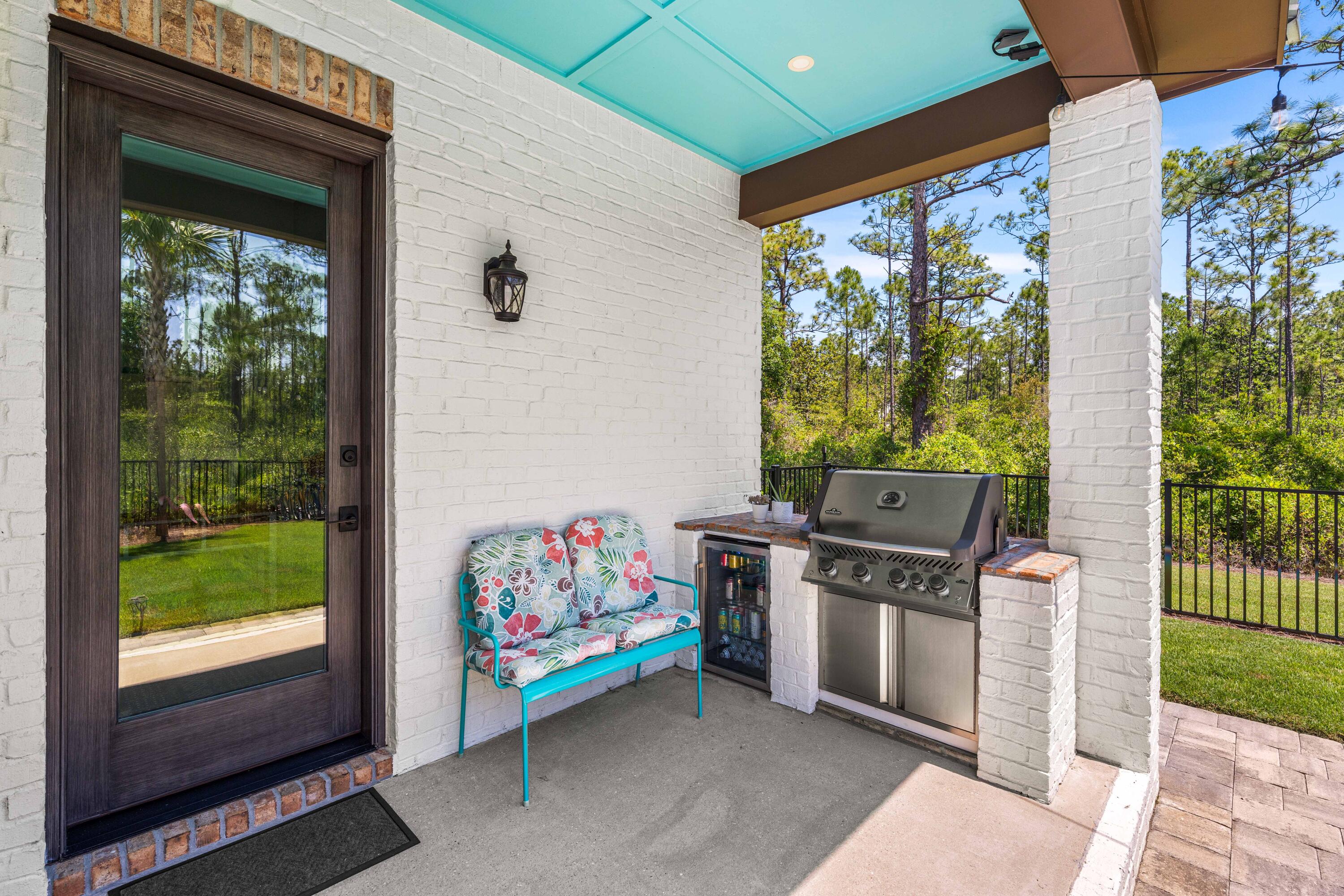 122 Seclusion Boulevard