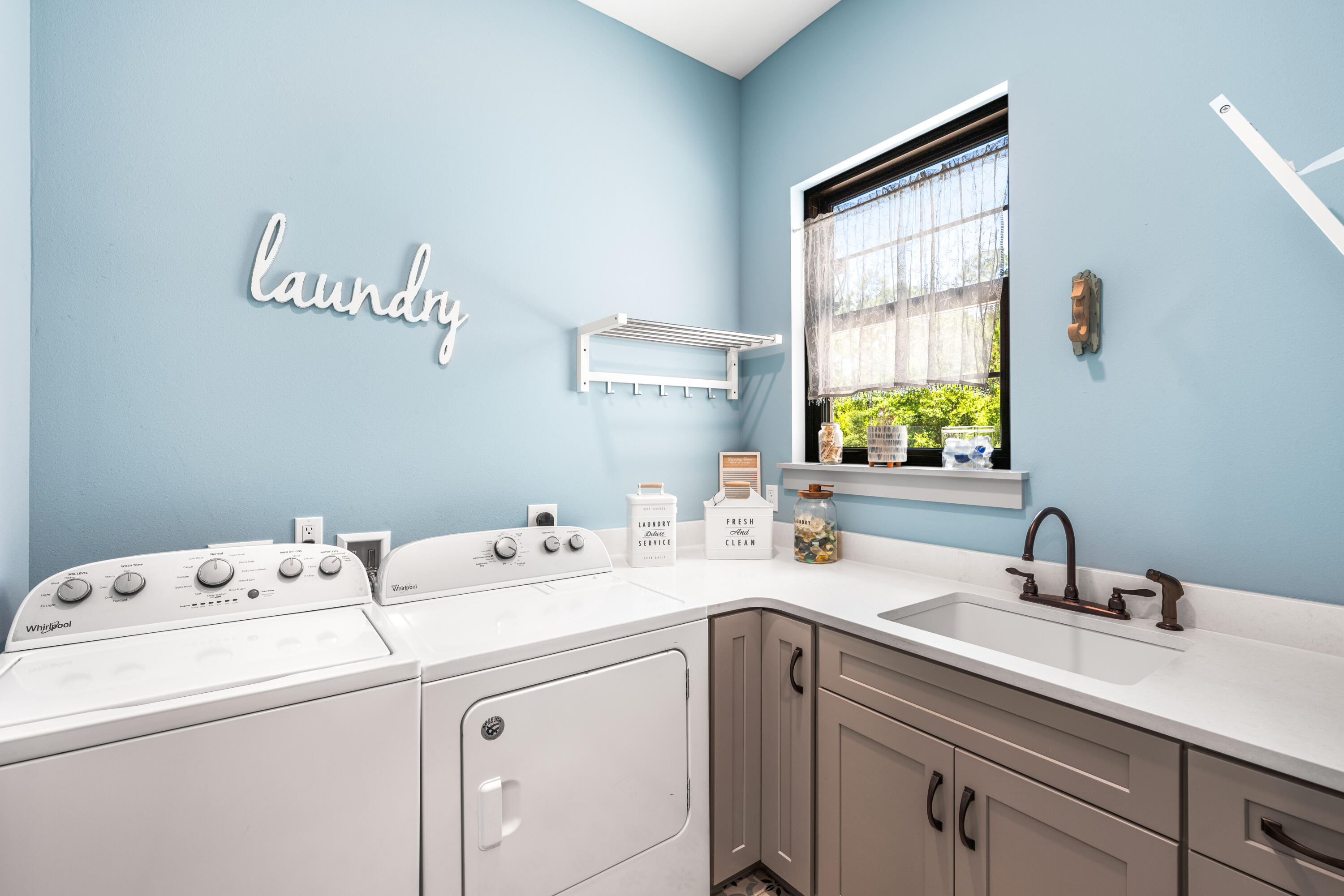 122 Seclusion Boulevard