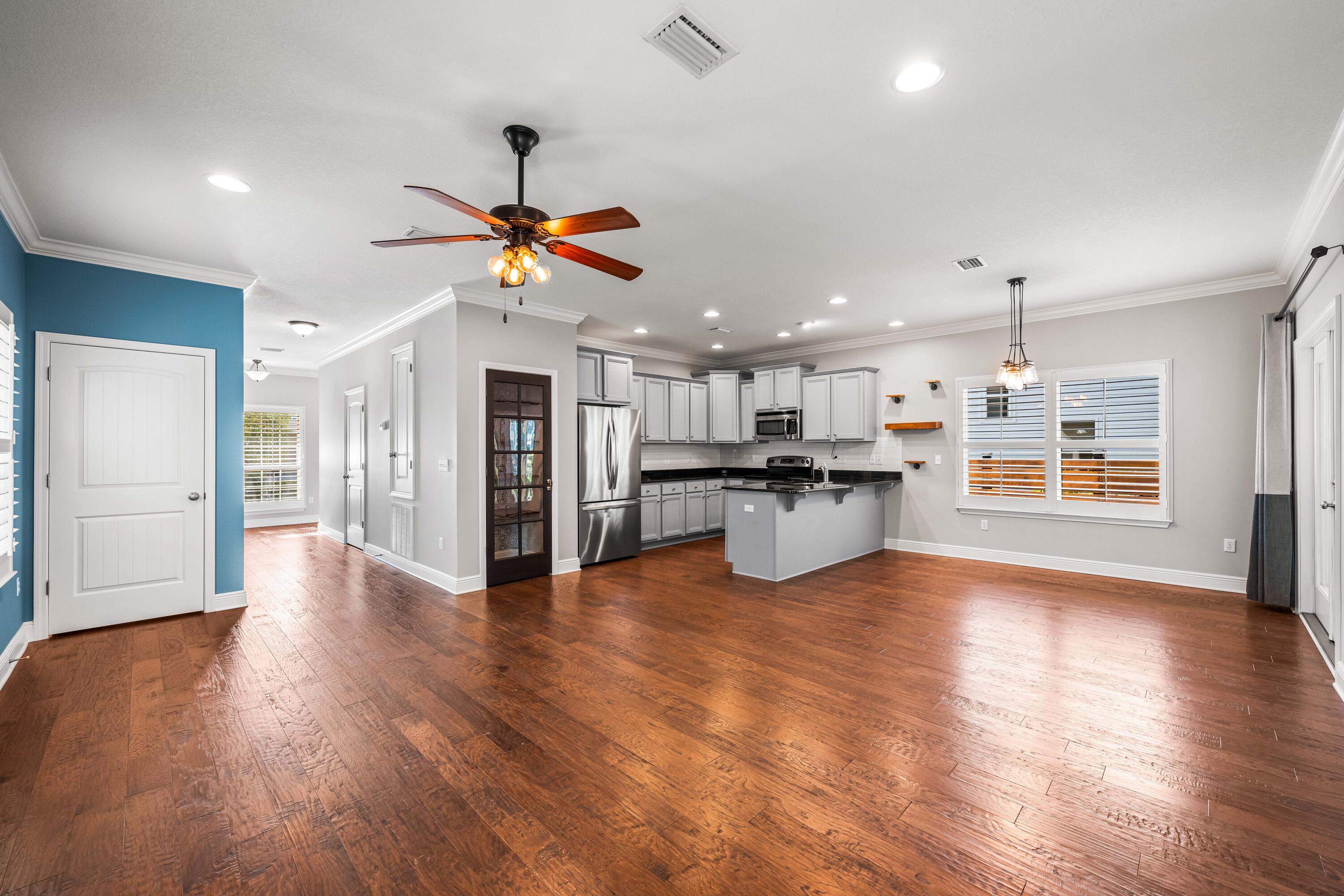 104 Mosaic Oaks Circle