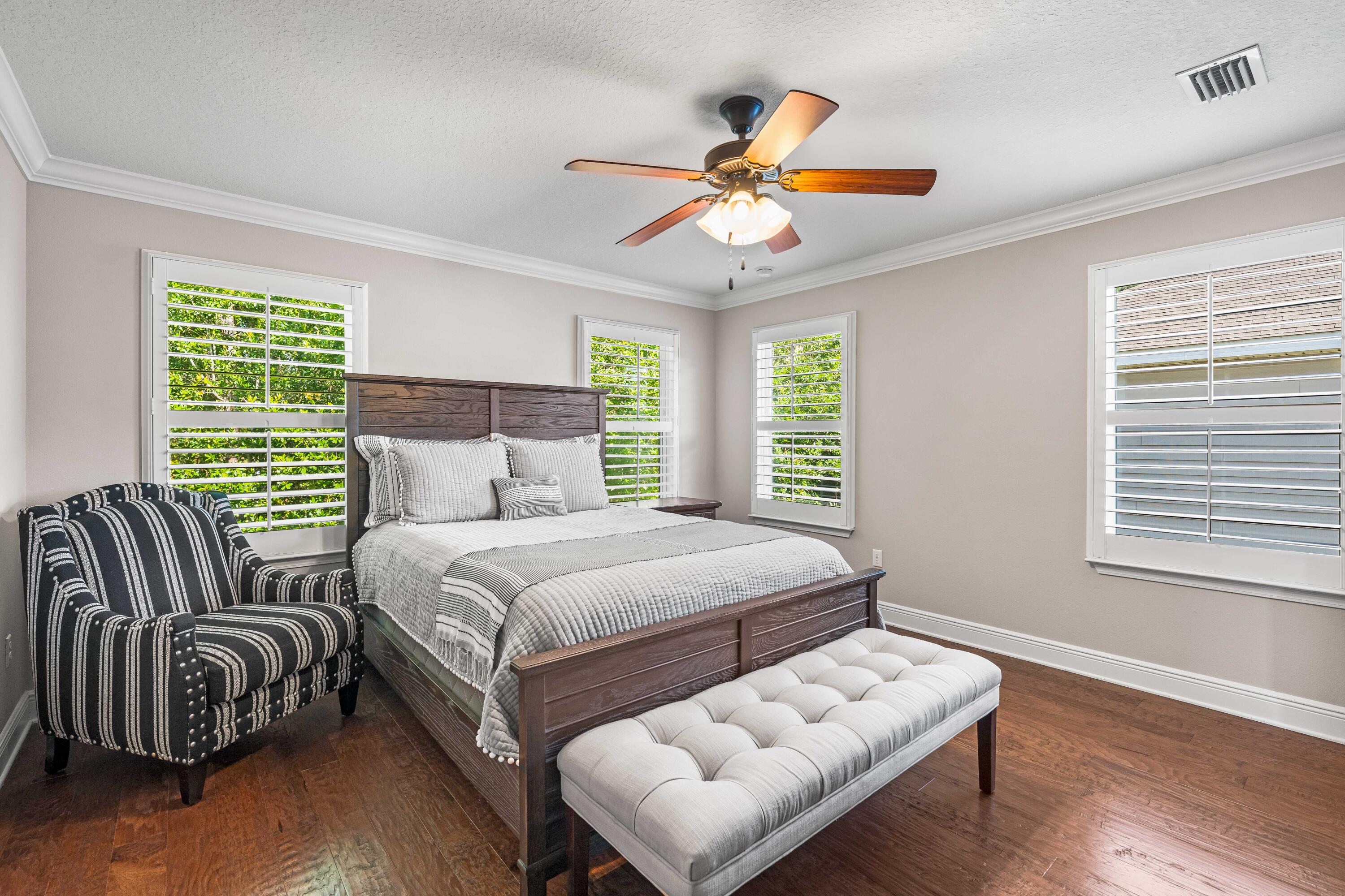 104 Mosaic Oaks Circle