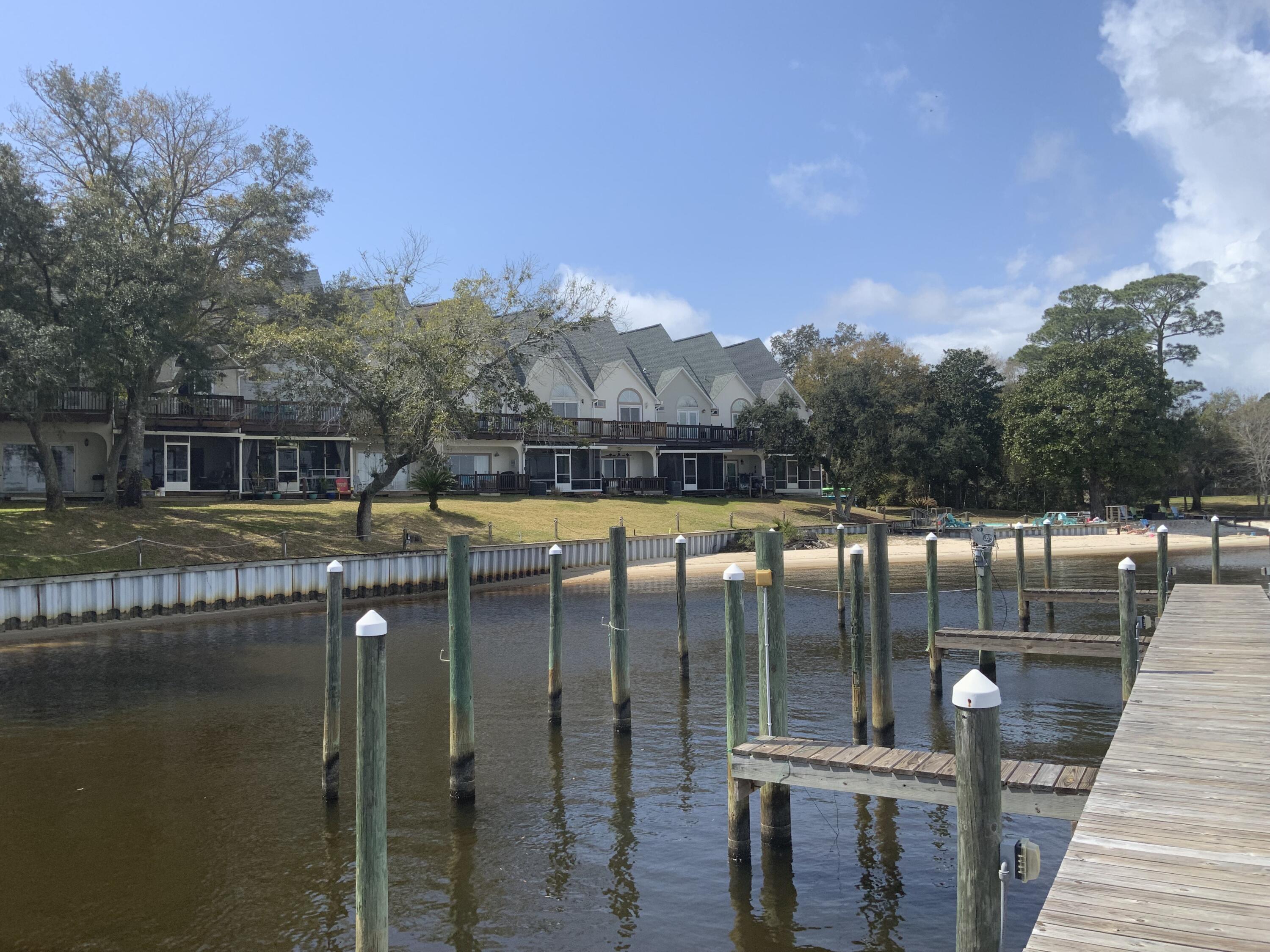 7220 Majestic Boulevard