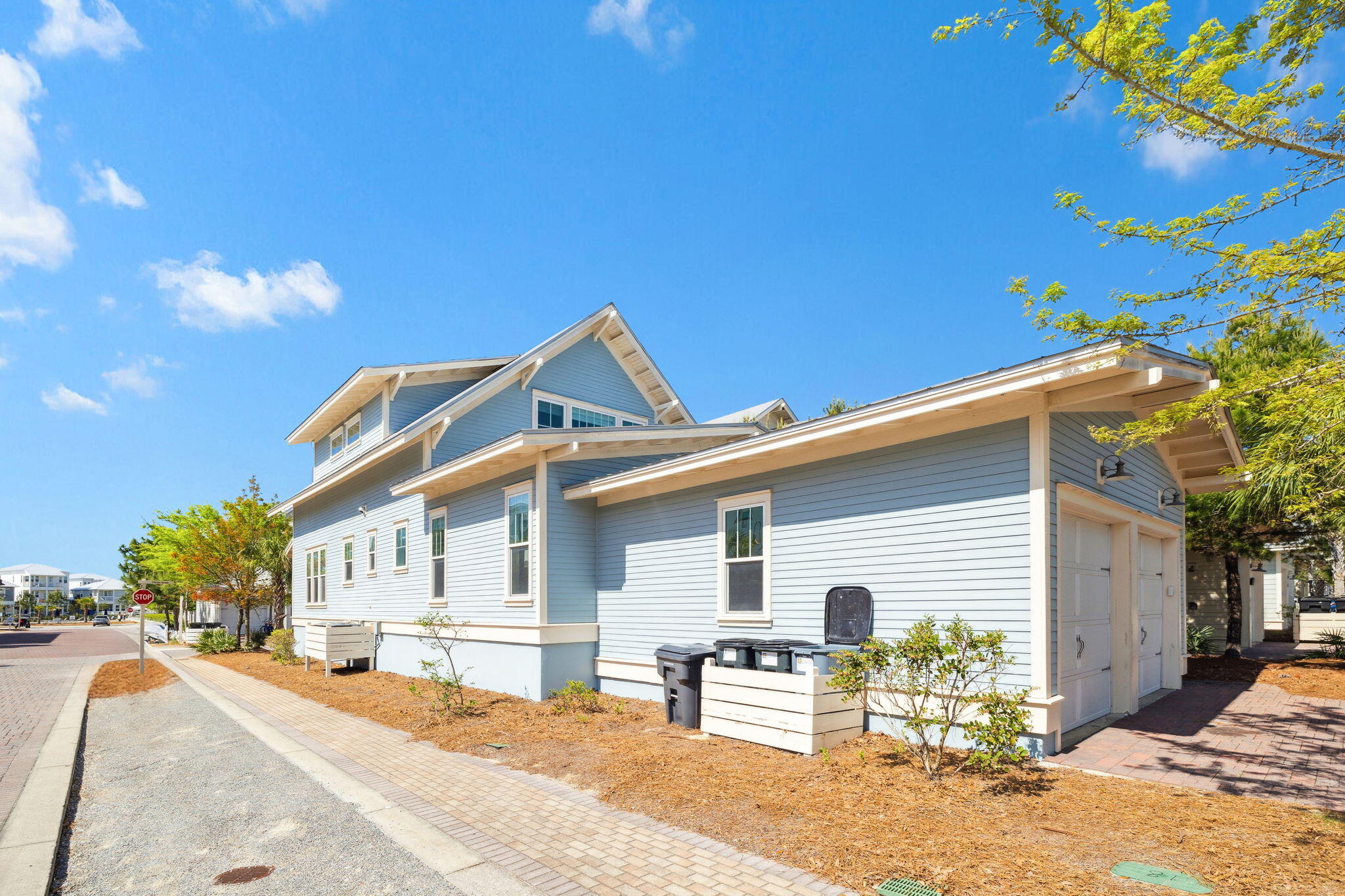 89 Clipper Street