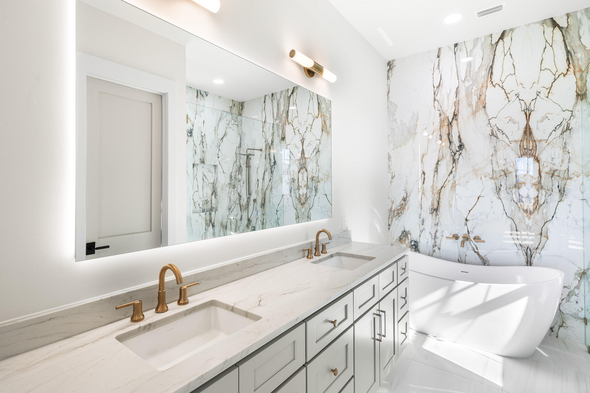 75 N Southern Cross Lane