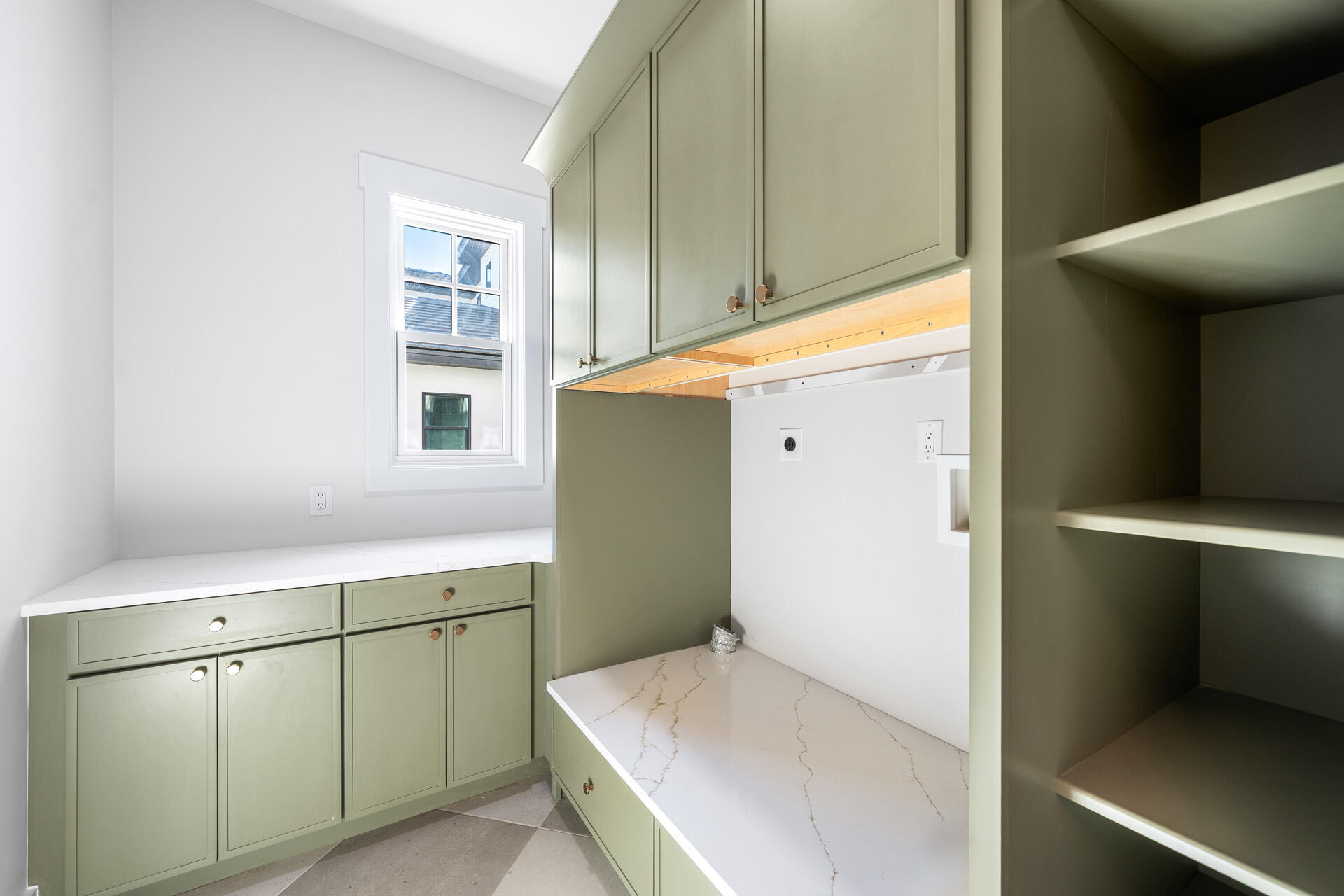 75 N Southern Cross Lane