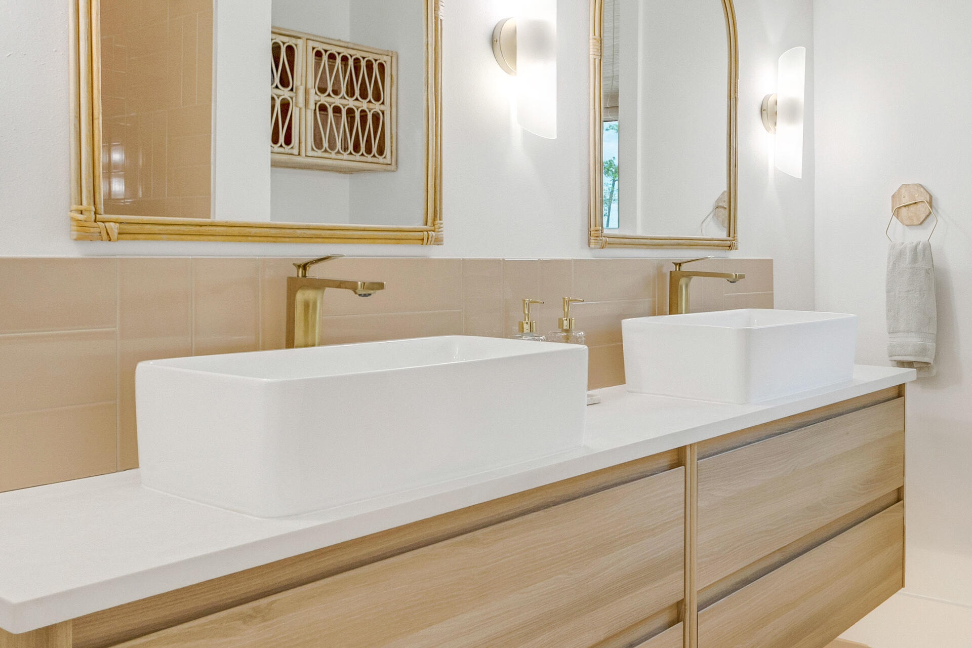 1341 Driftwood Point Road