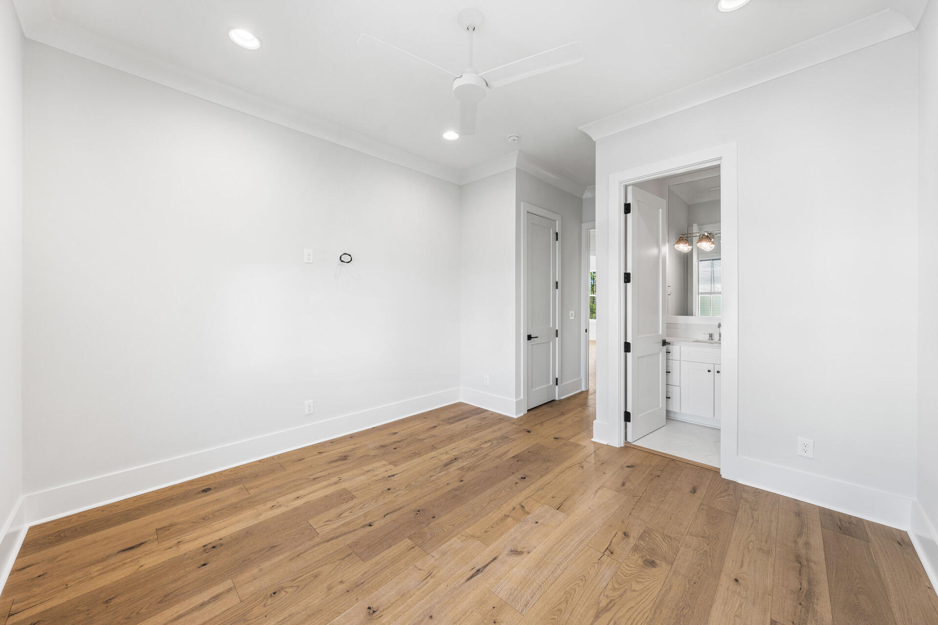 520 S County Hwy 393 19A