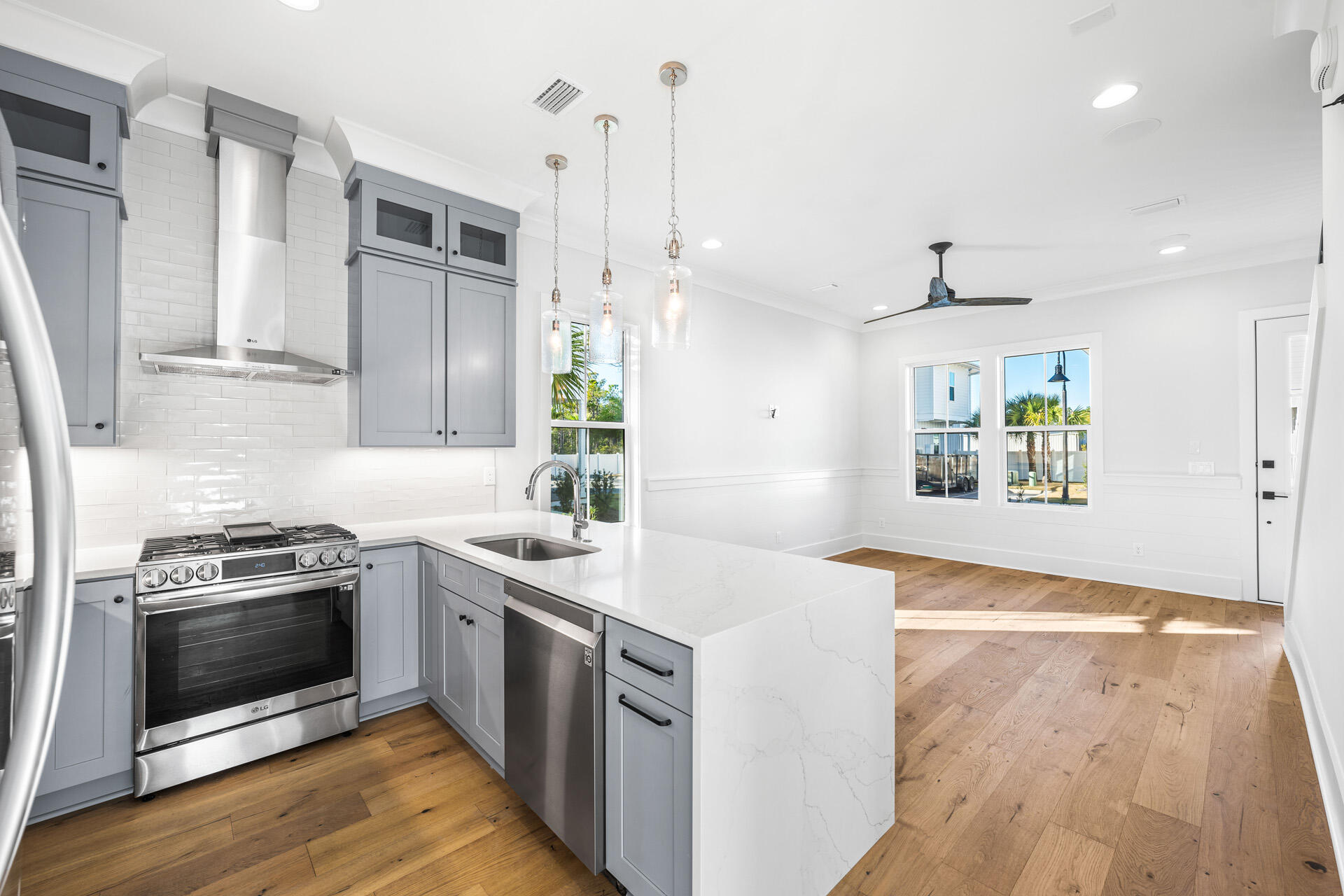 520 S County Hwy 393 19A