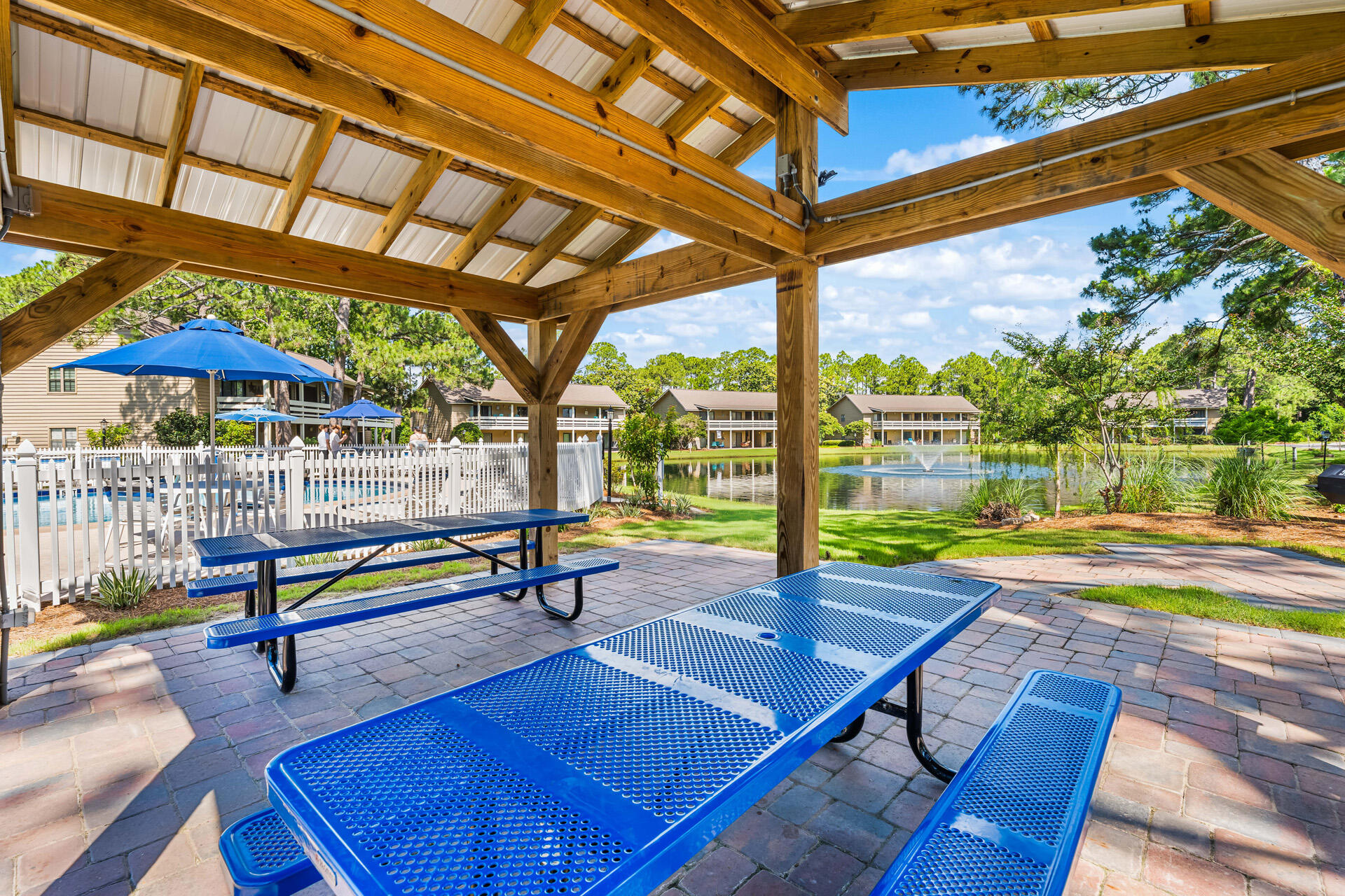 488 N Driftwood Bay Unit 97E