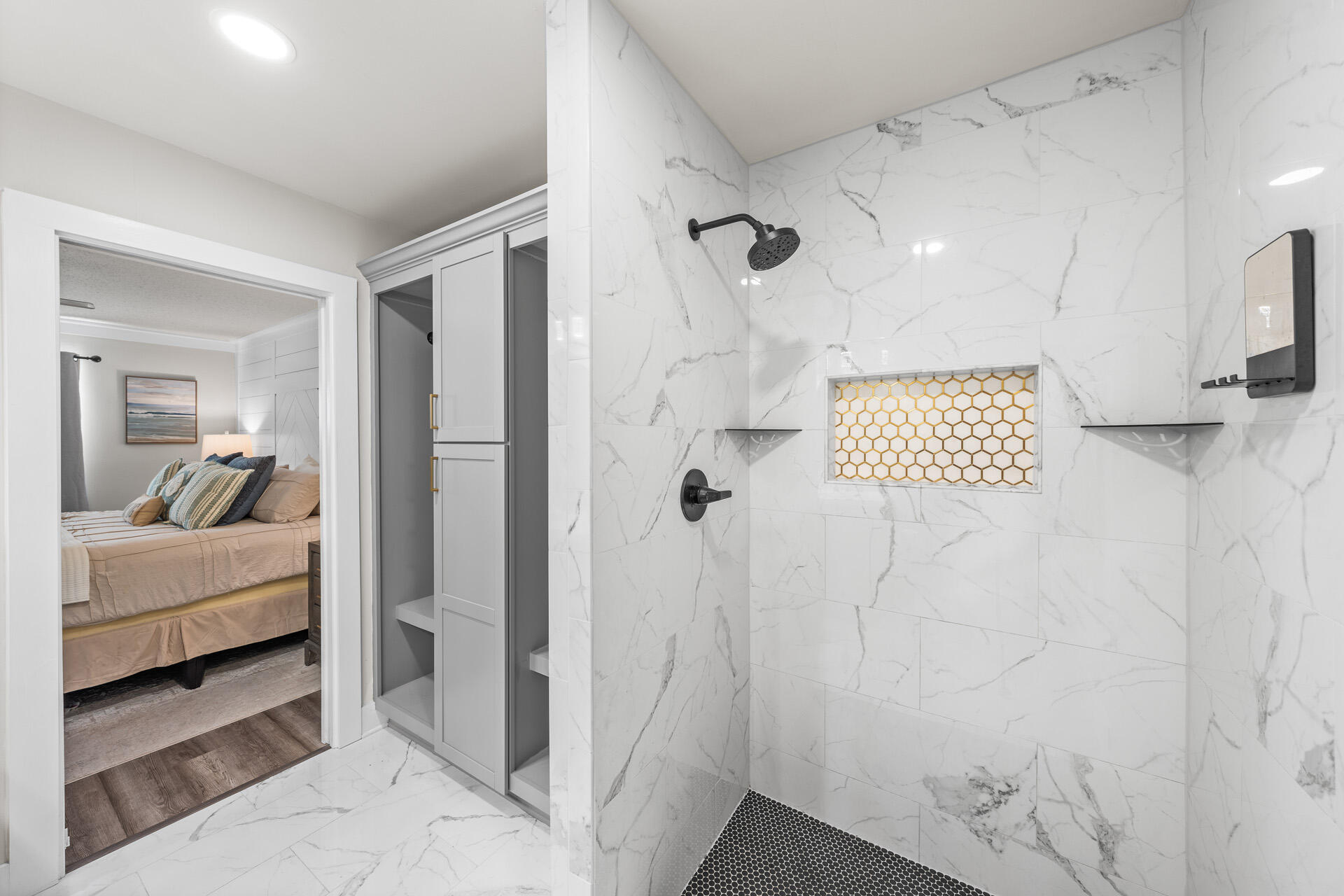 488 N Driftwood Bay Unit 97E