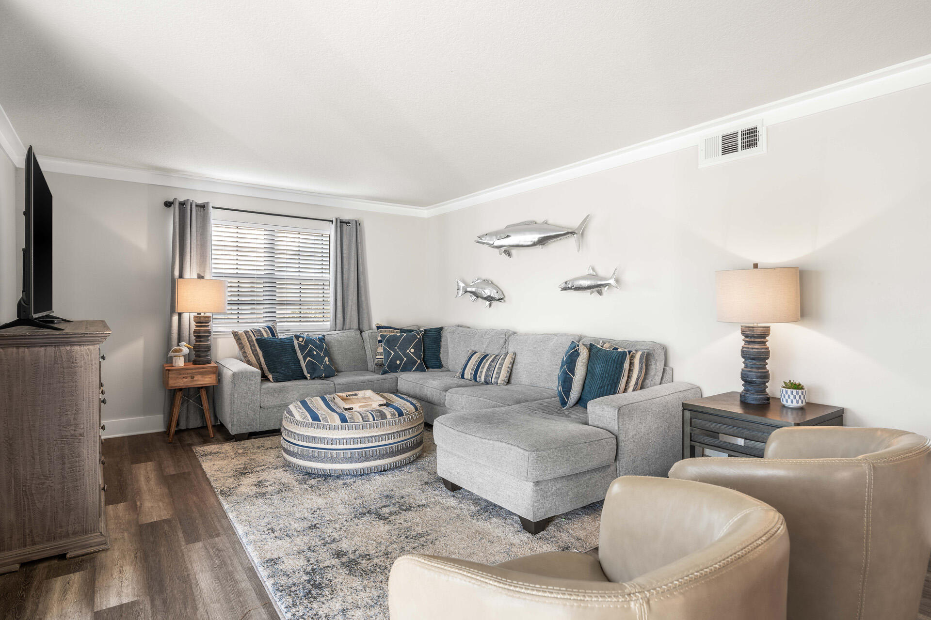 488 N Driftwood Bay Unit 97E