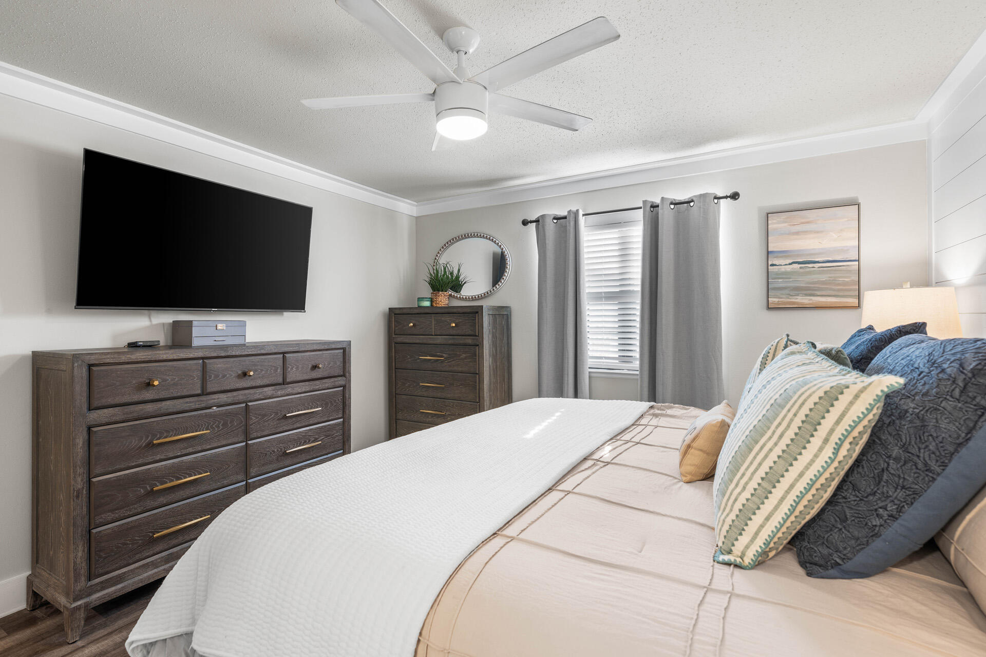 488 N Driftwood Bay Unit 97E