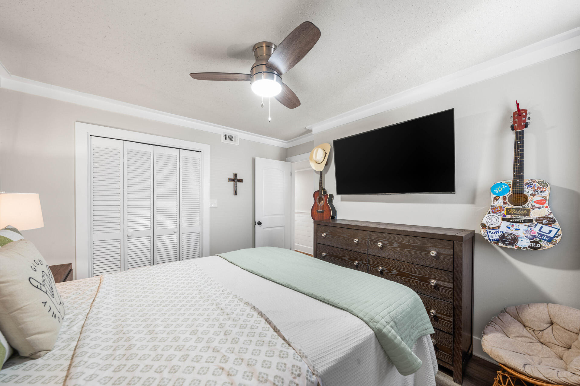 488 N Driftwood Bay Unit 97E