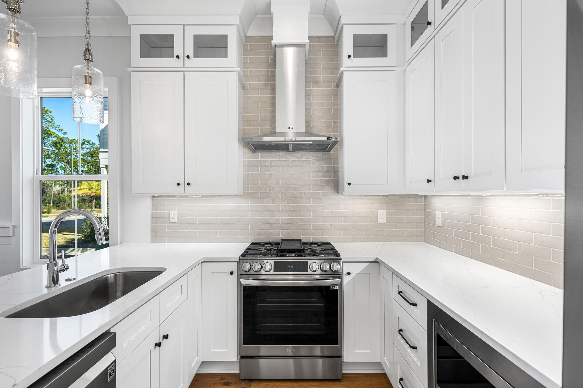 520 S County Hwy 393 39B