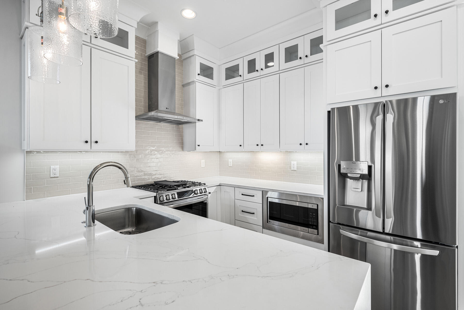 520 S County Hwy 393 39B