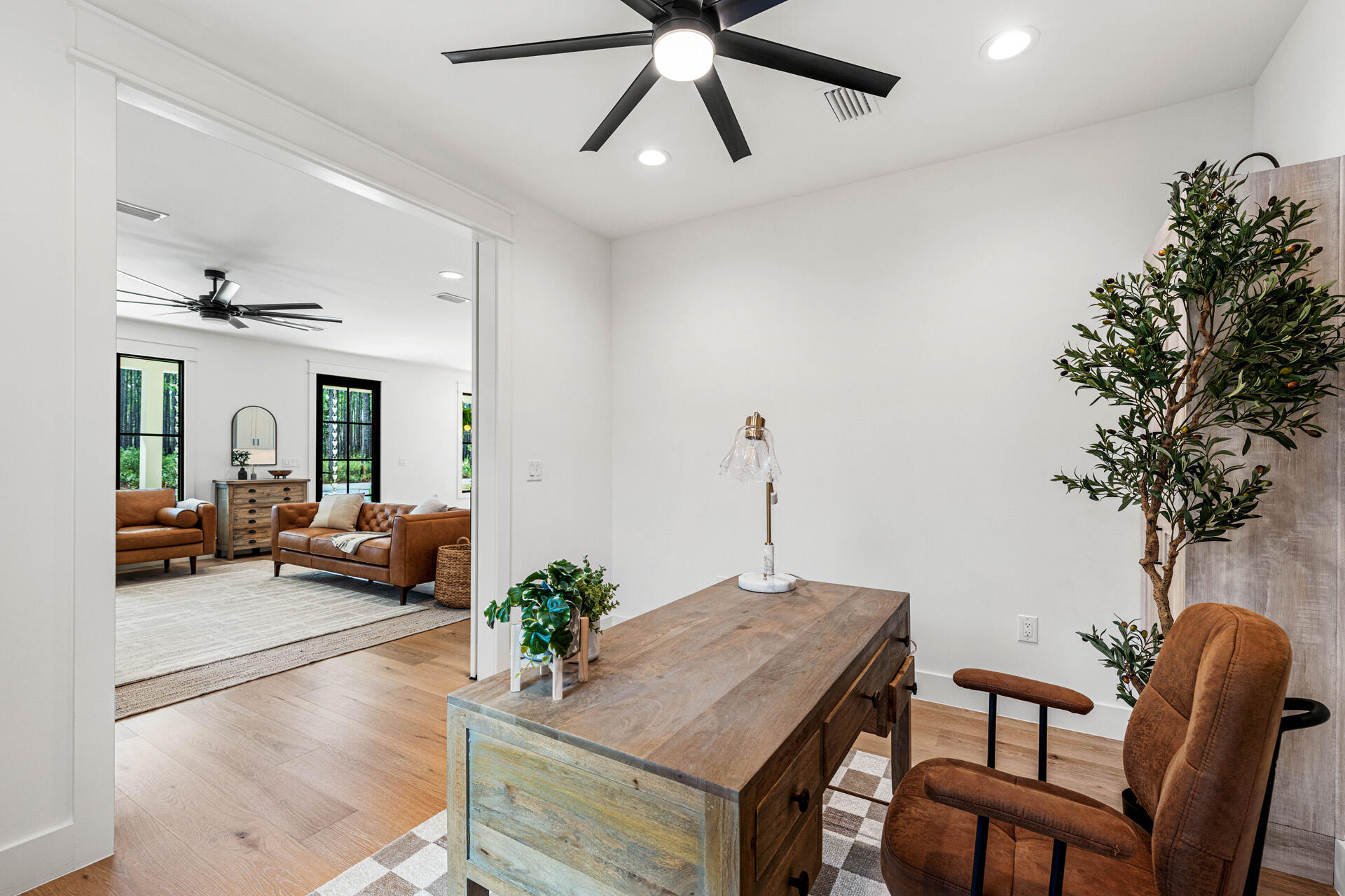 1175 E Point Washington Road