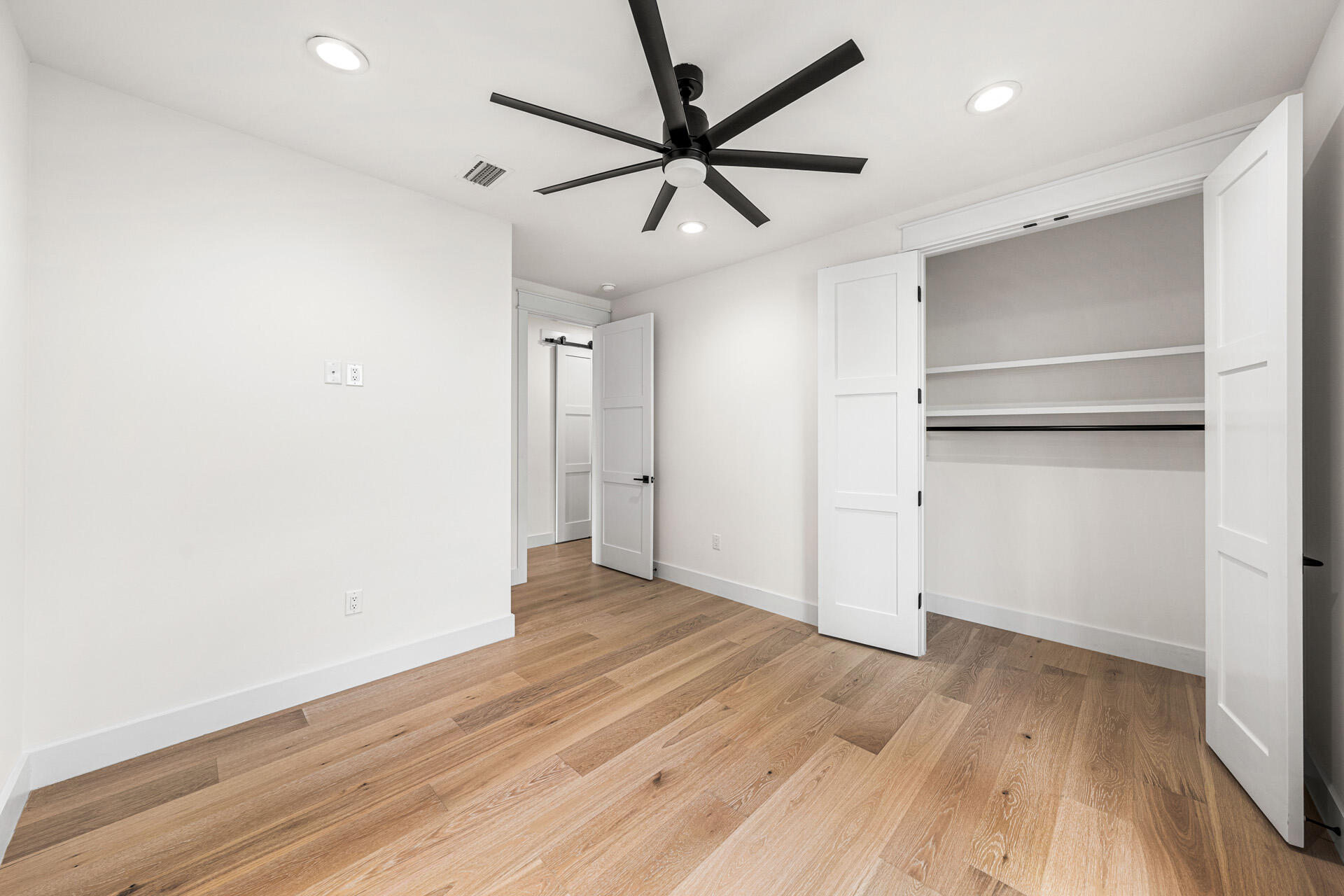 1175 E Point Washington Road