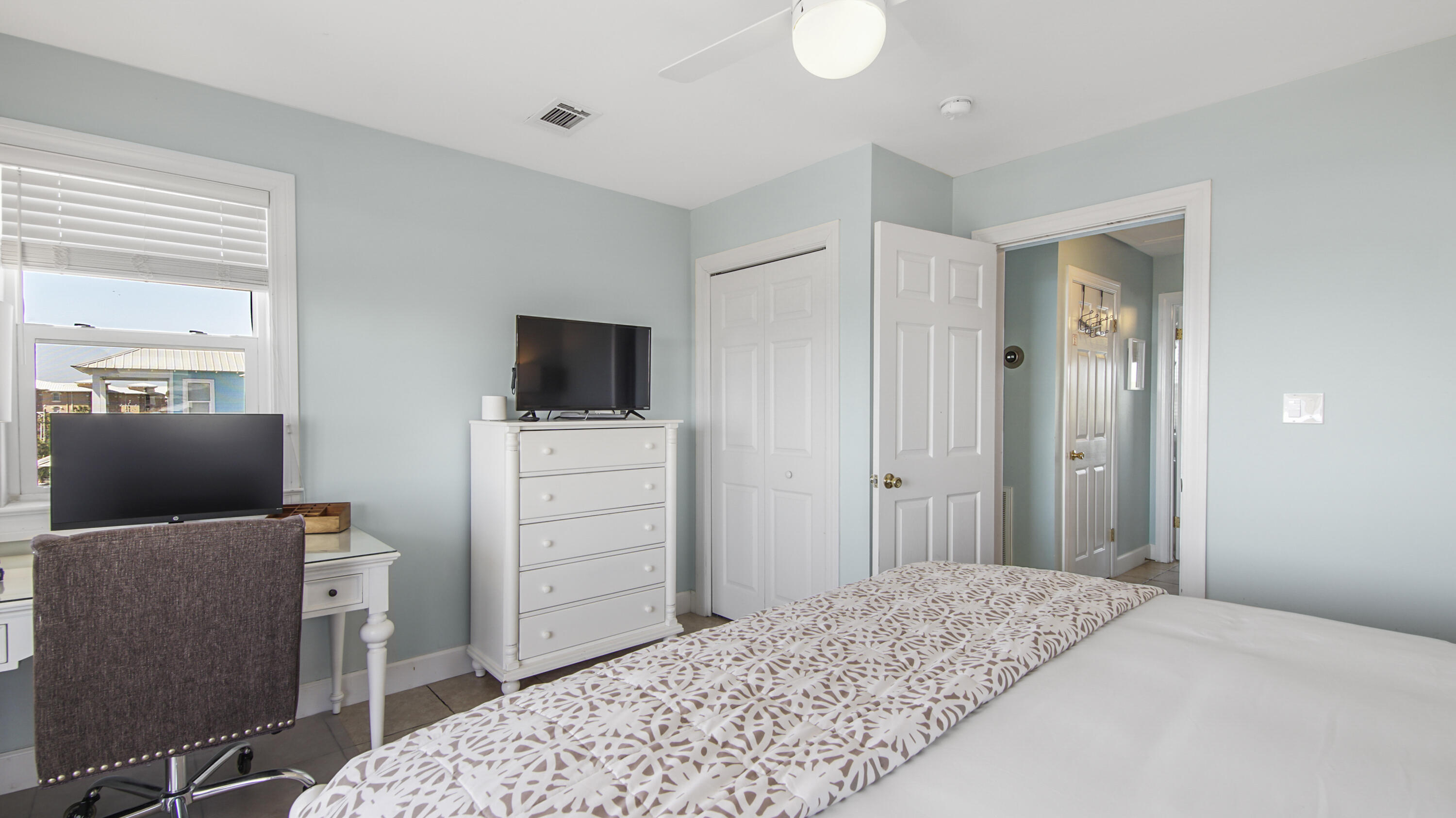 48 Cottage Way # 4