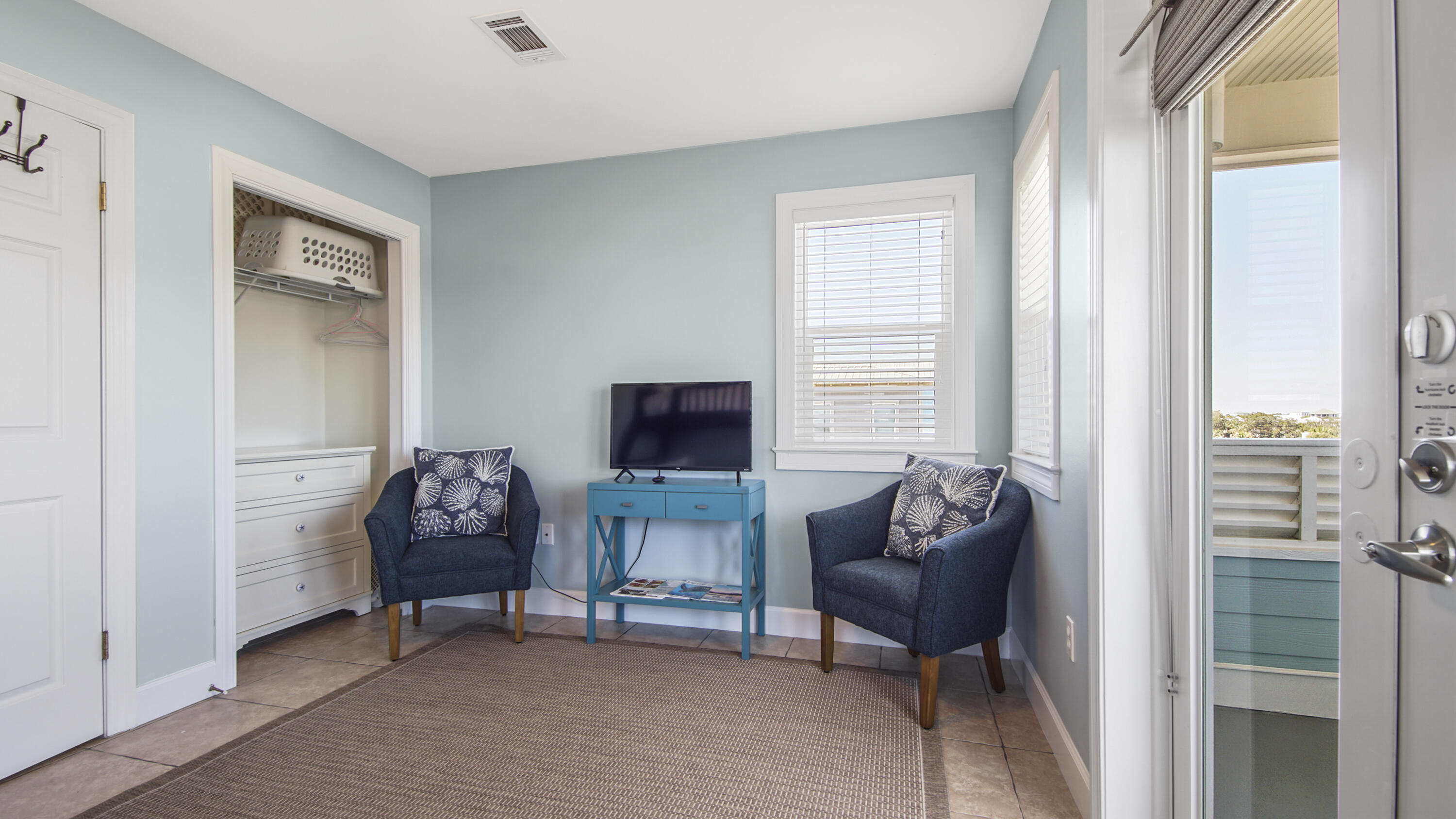 48 Cottage Way # 4
