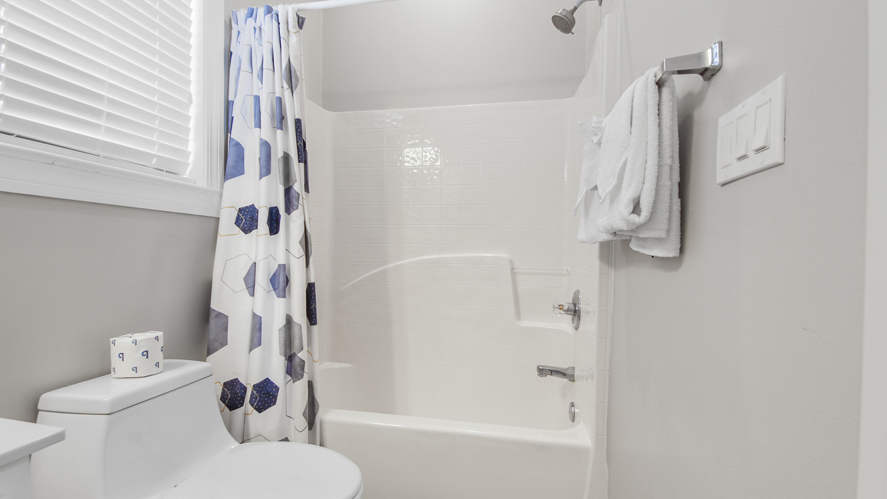 48 Cottage Way # 4