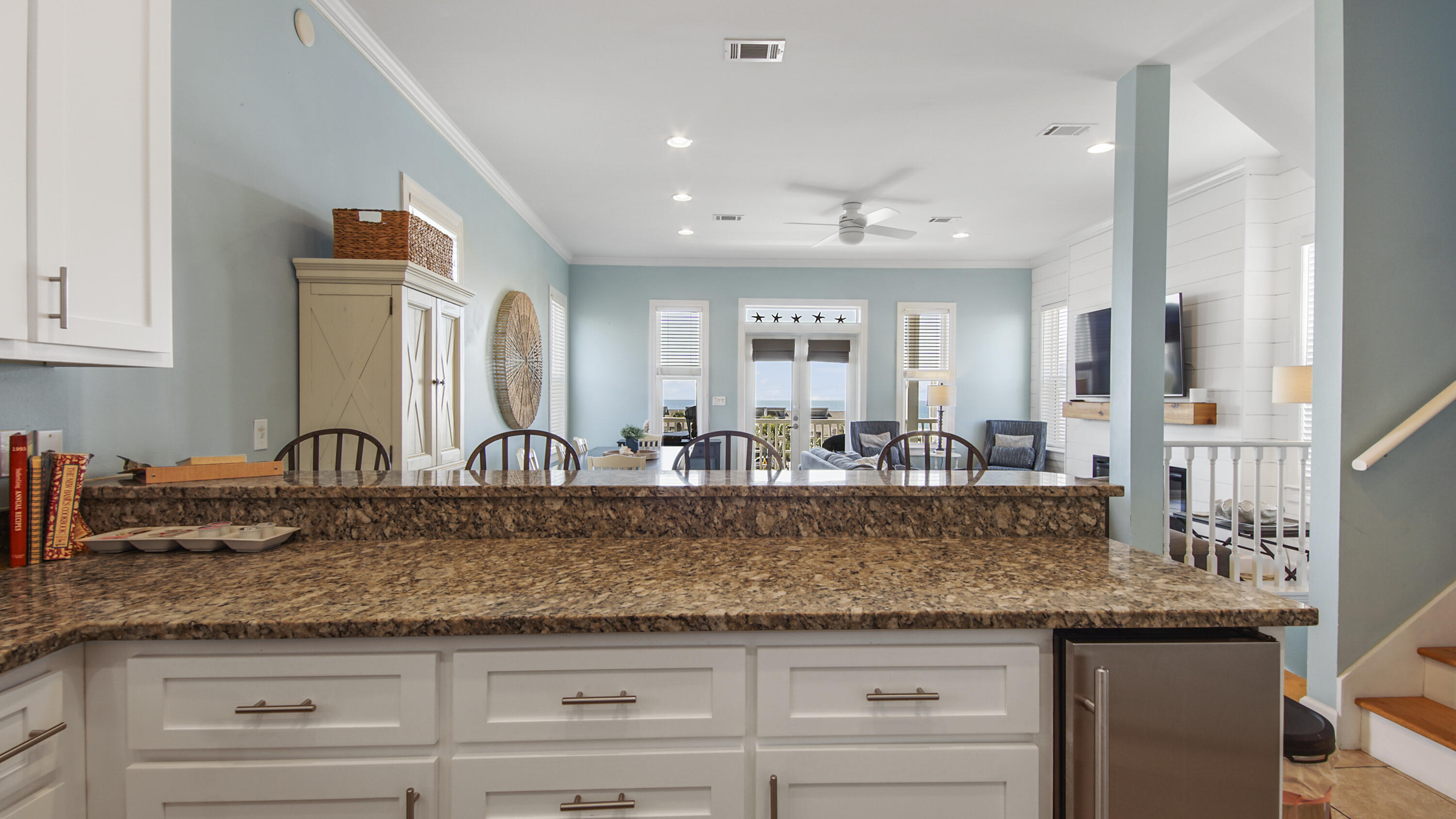 48 Cottage Way # 4