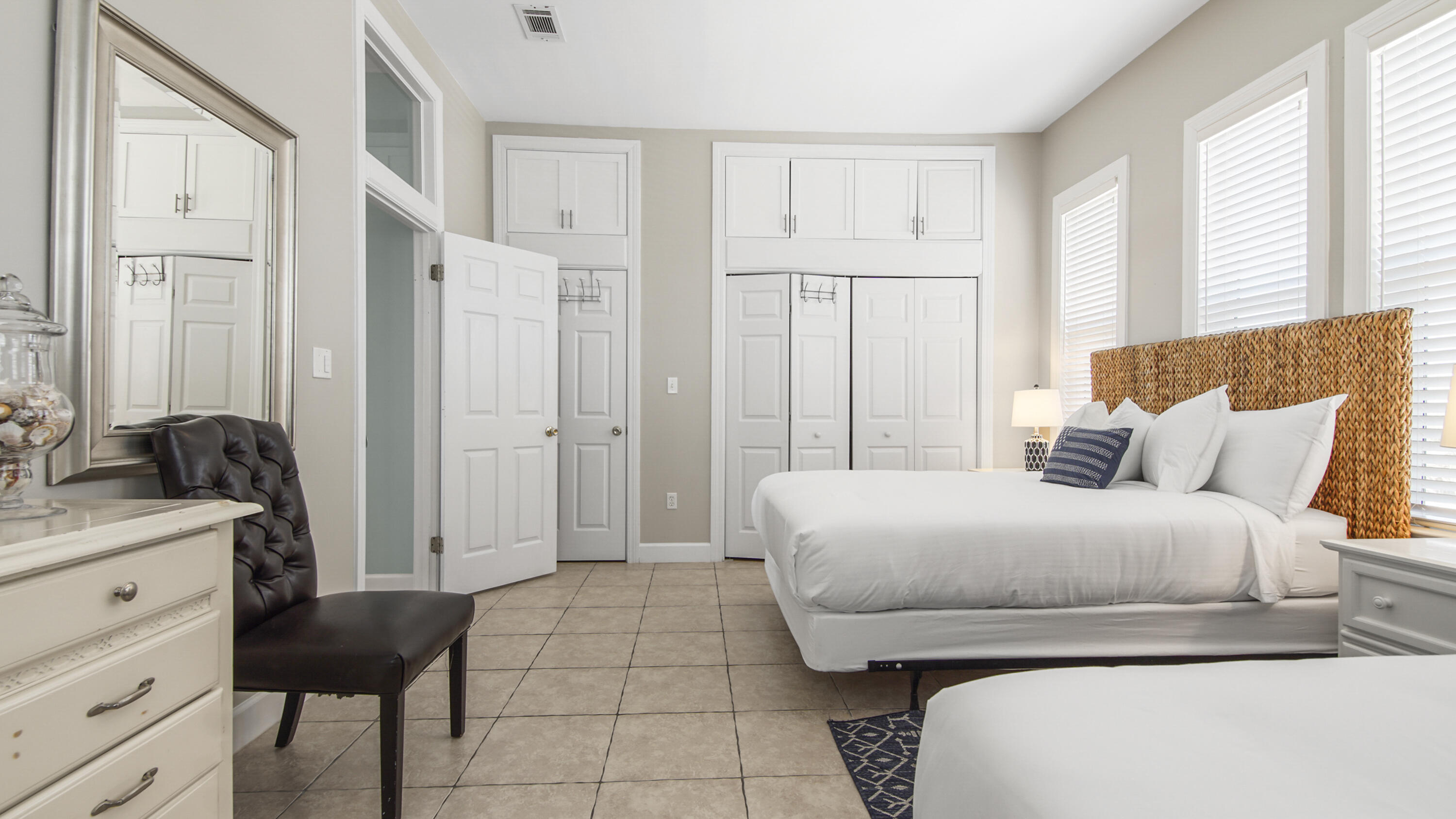 48 Cottage Way # 4
