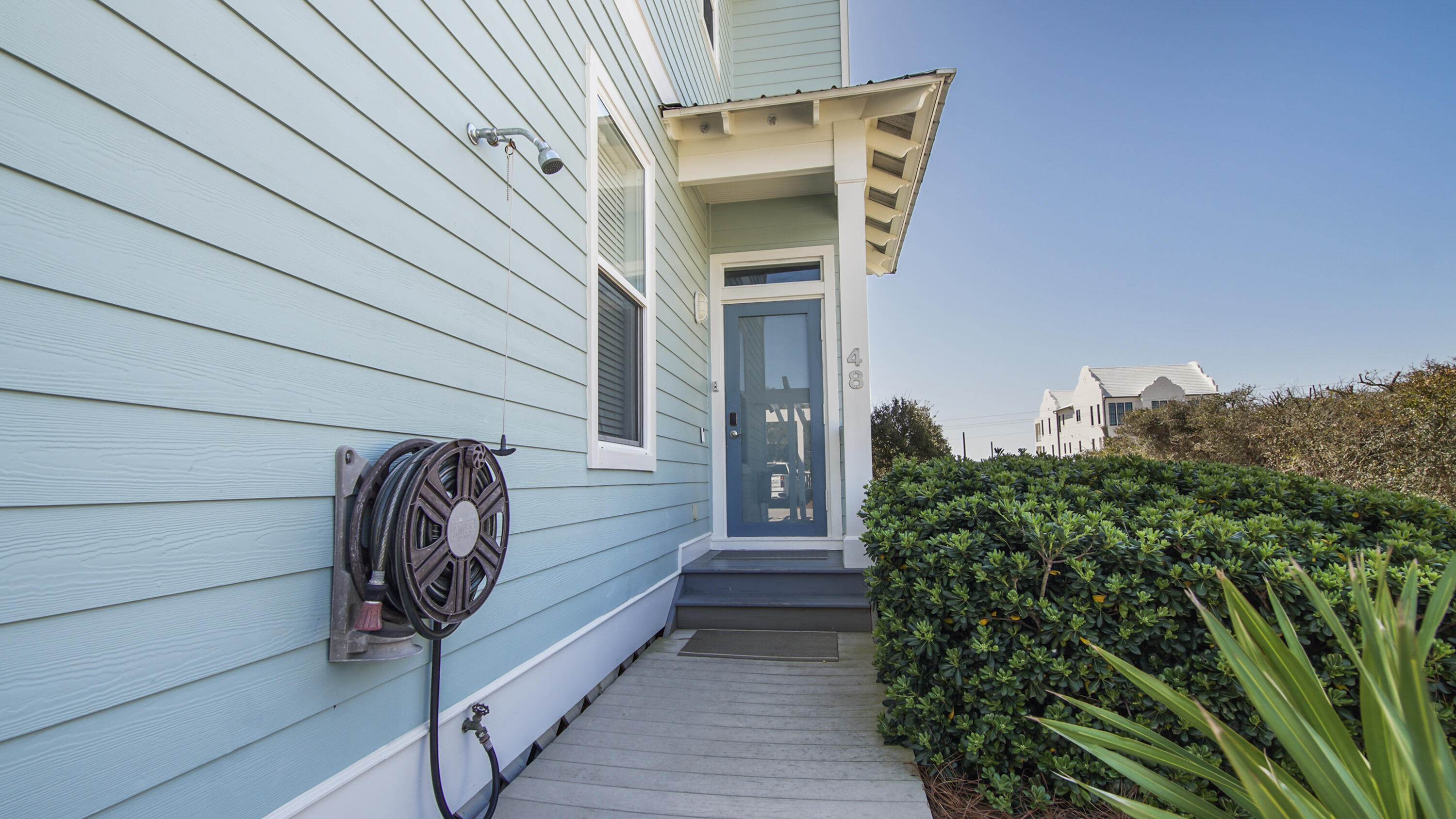 48 Cottage Way # 4
