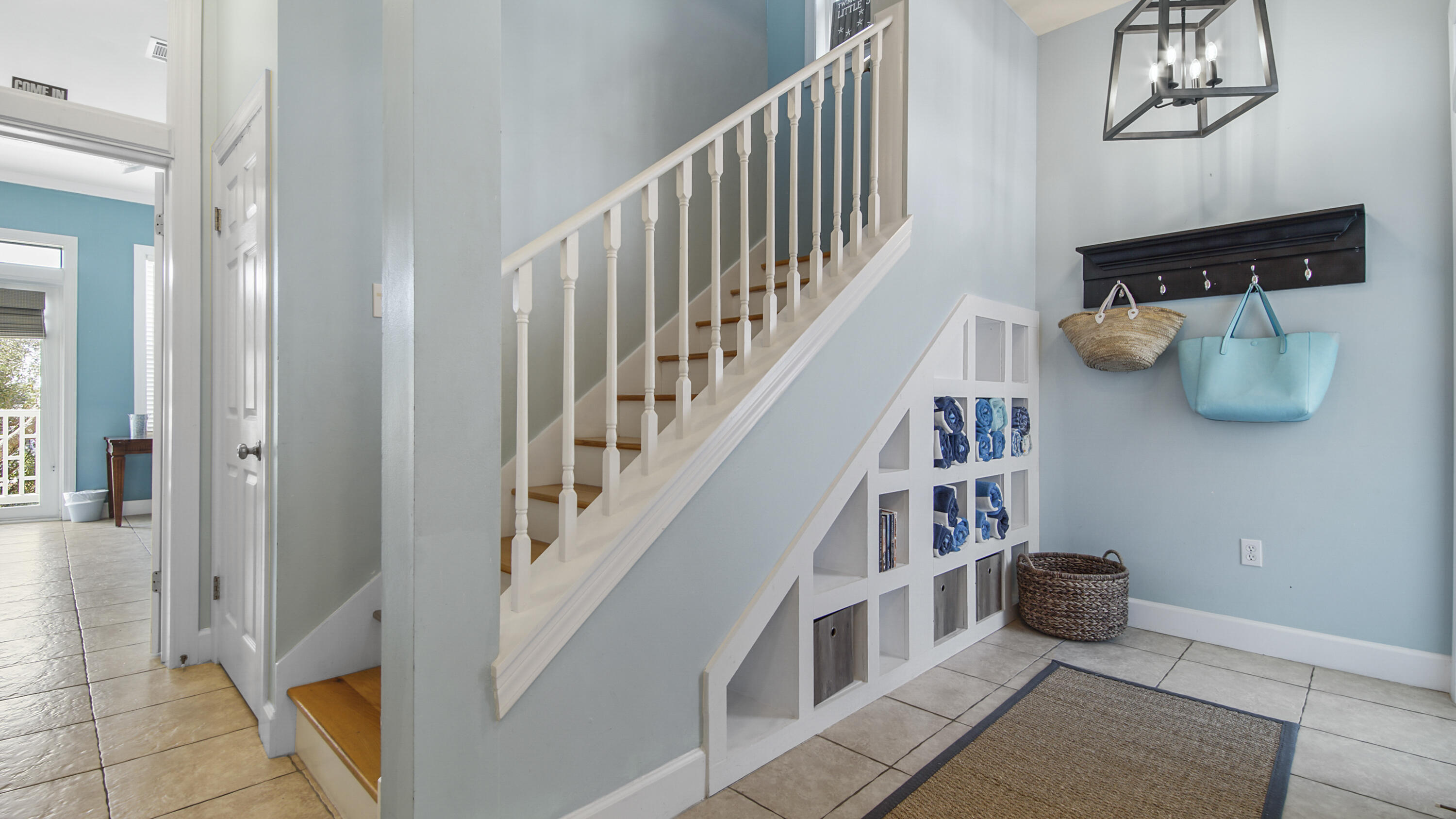 48 Cottage Way # 4