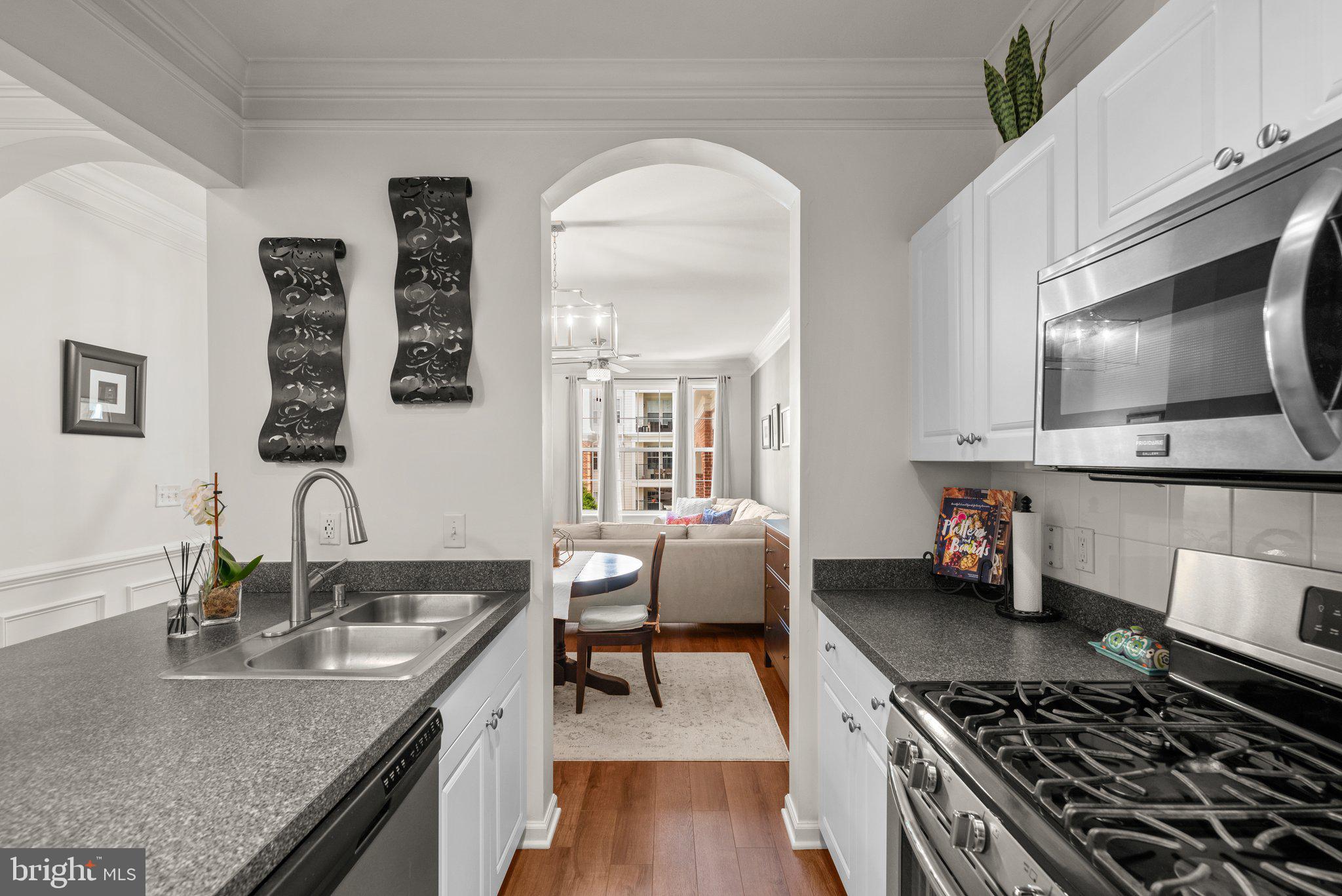 17 GRANITE PLACE 293