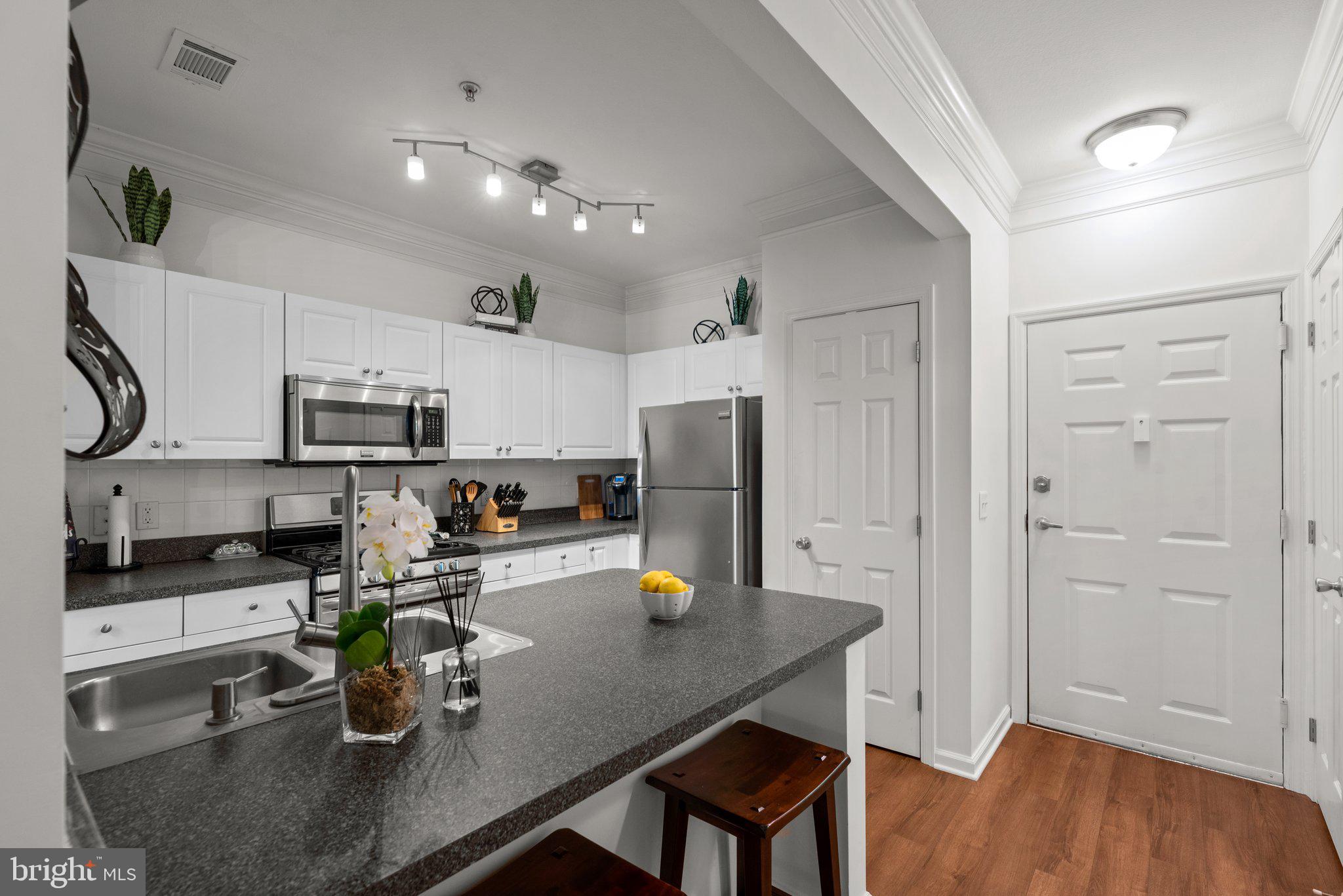 17 GRANITE PLACE 293