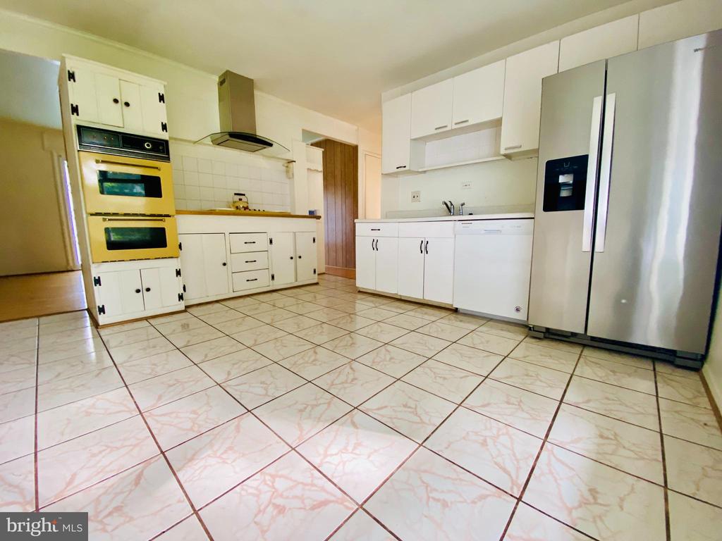 309 RITCHIE PARKWAY