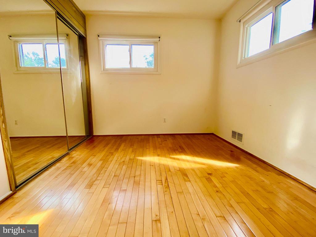 309 RITCHIE PARKWAY