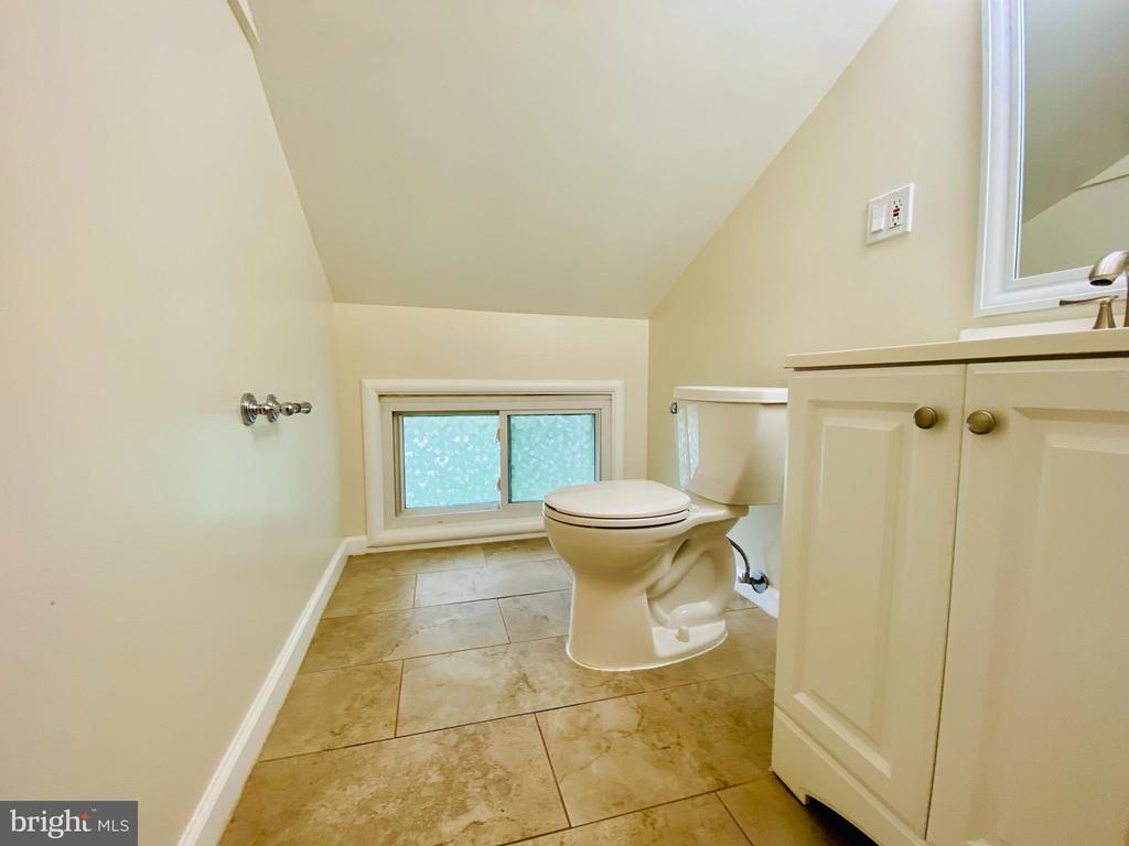 309 RITCHIE PARKWAY