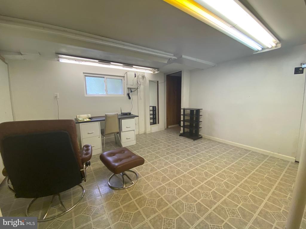 309 RITCHIE PARKWAY