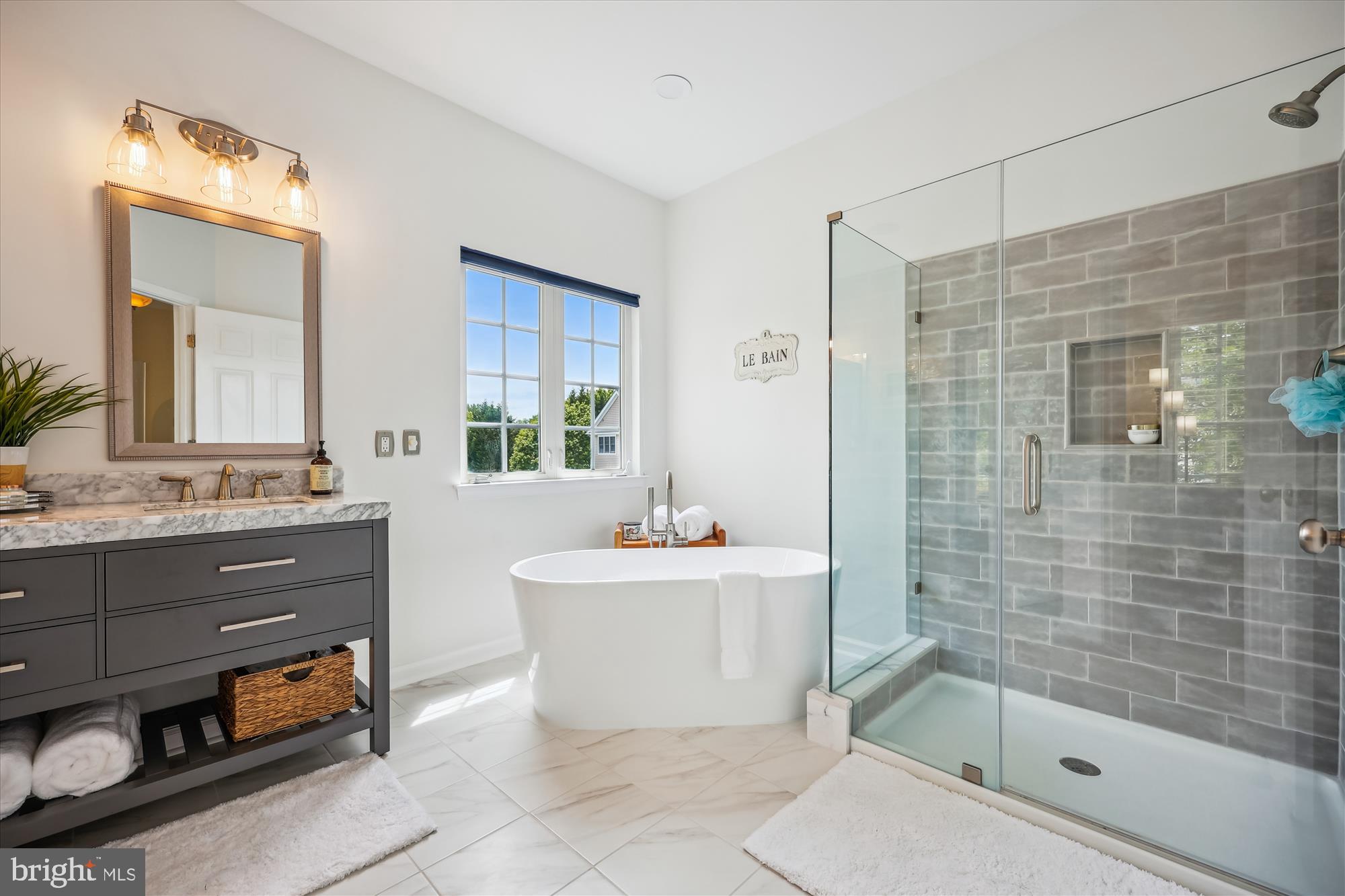 502 LEANING OAK STREET