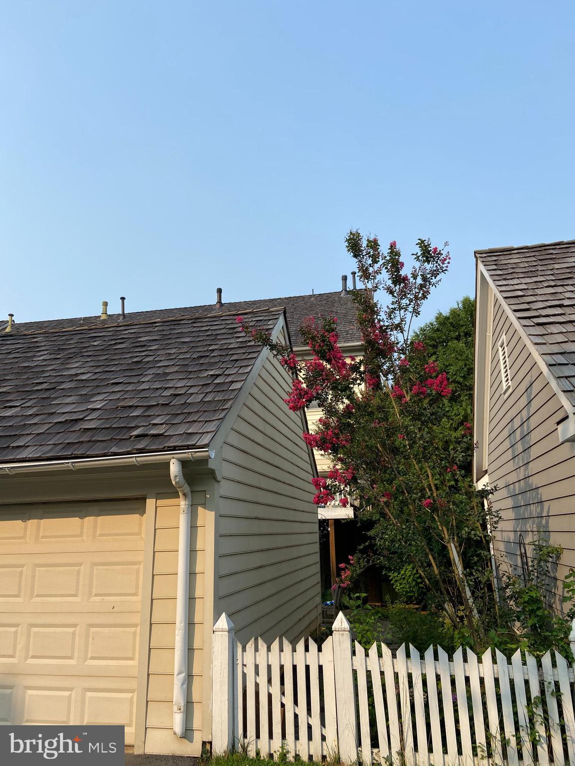 725 CHESTERTOWN STREET