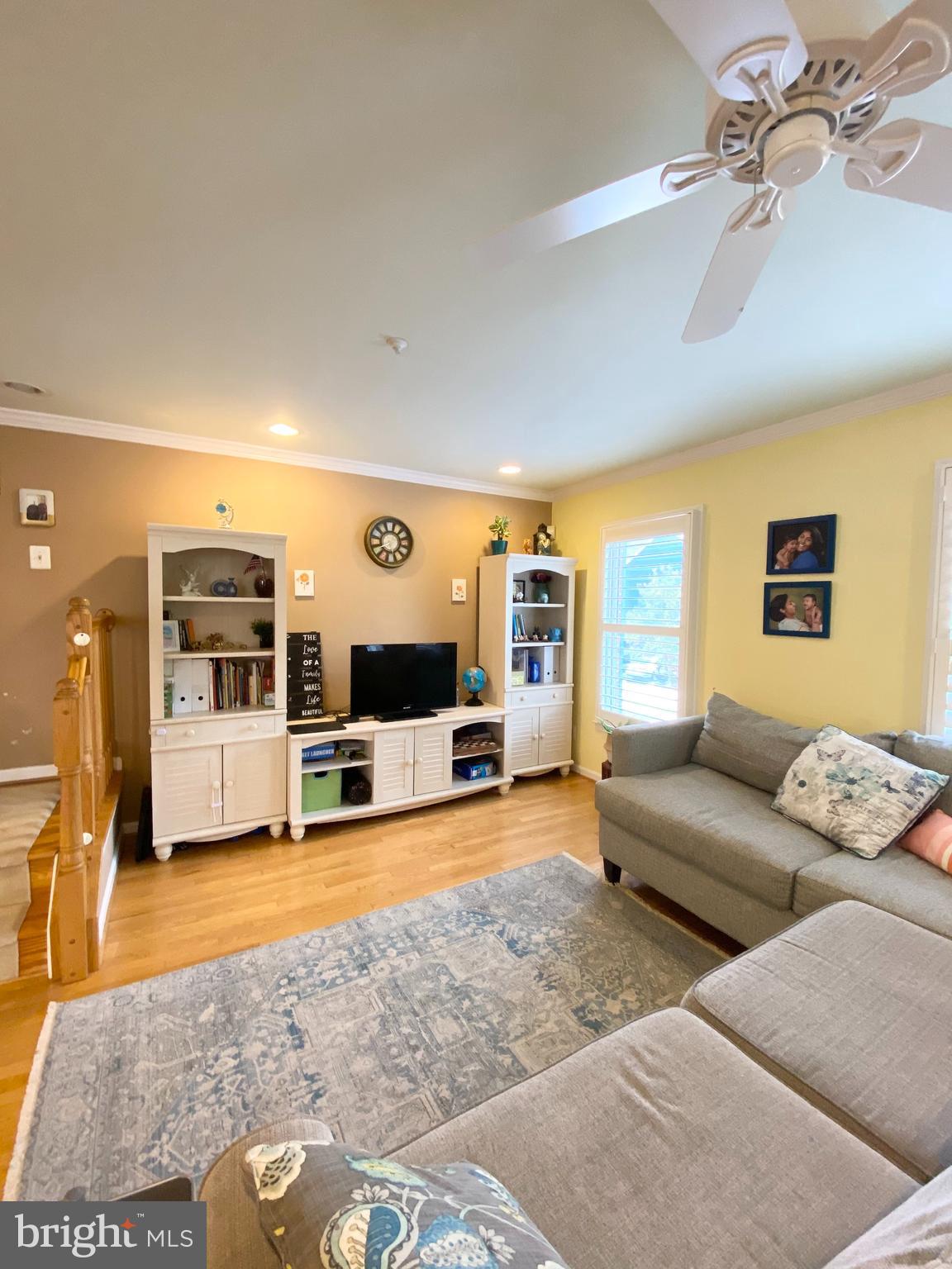 725 CHESTERTOWN STREET