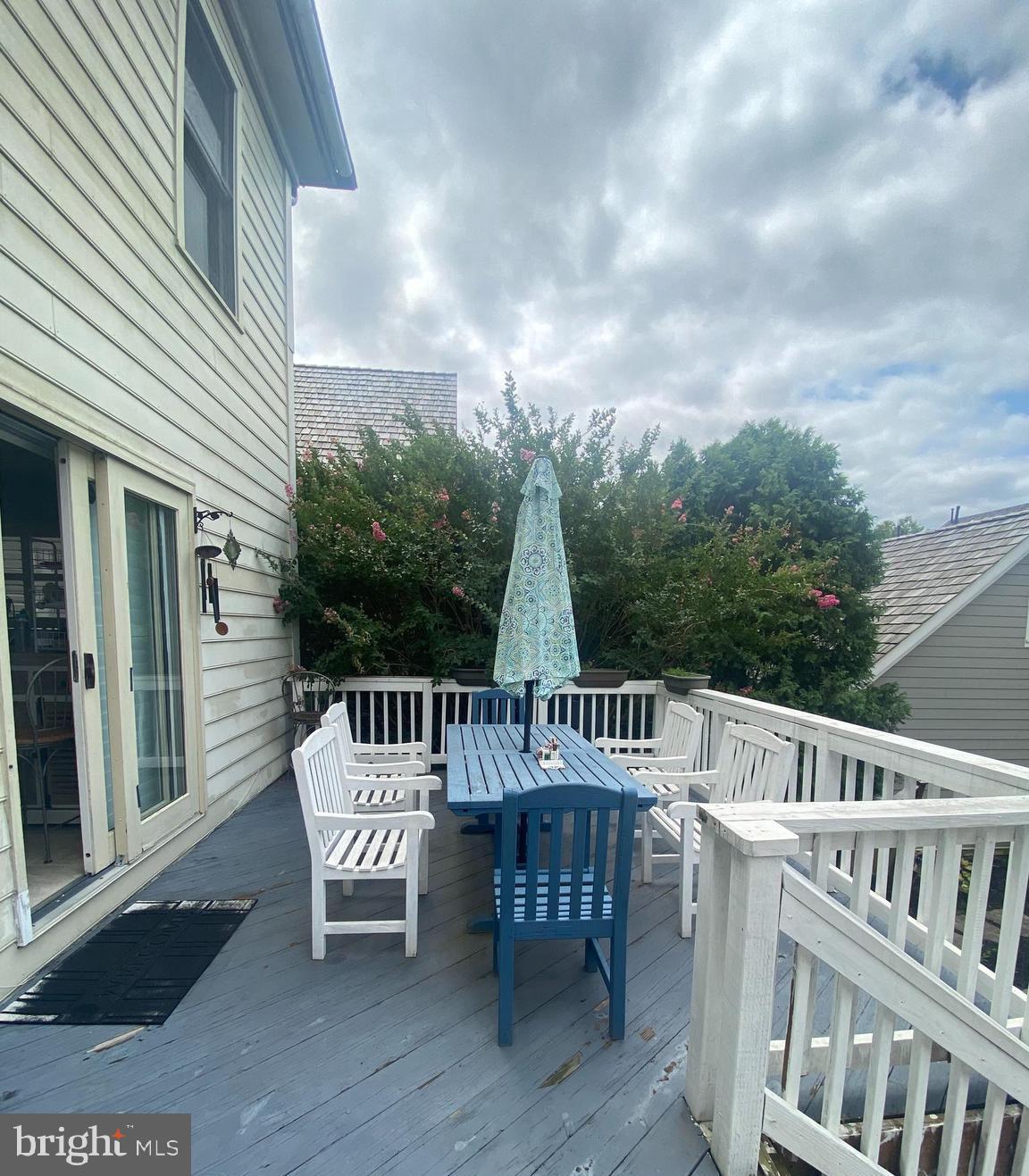 725 CHESTERTOWN STREET