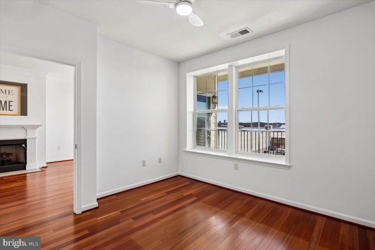 17 GRANITE PLACE 396