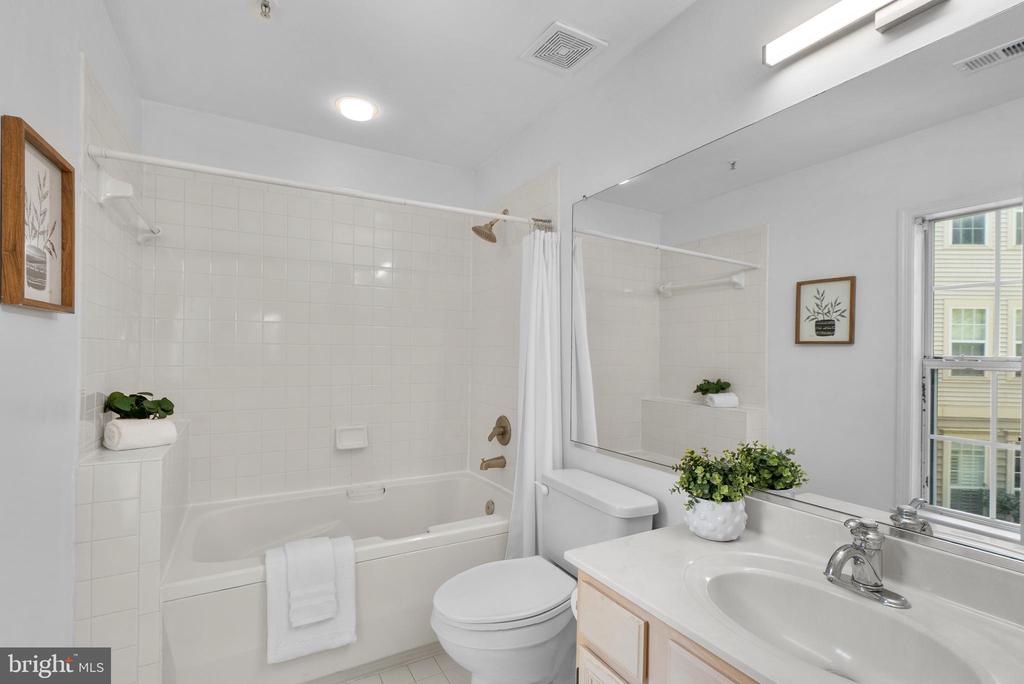 15308 DIAMOND COVE TERRACE Unit: 3-G